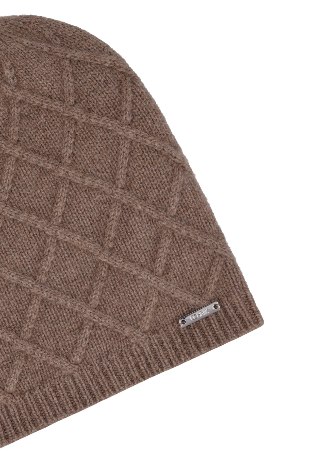 Women's cashmere hat in dark beige CZADT-0231-1K(Z26), close-up of the product detail on a white background.