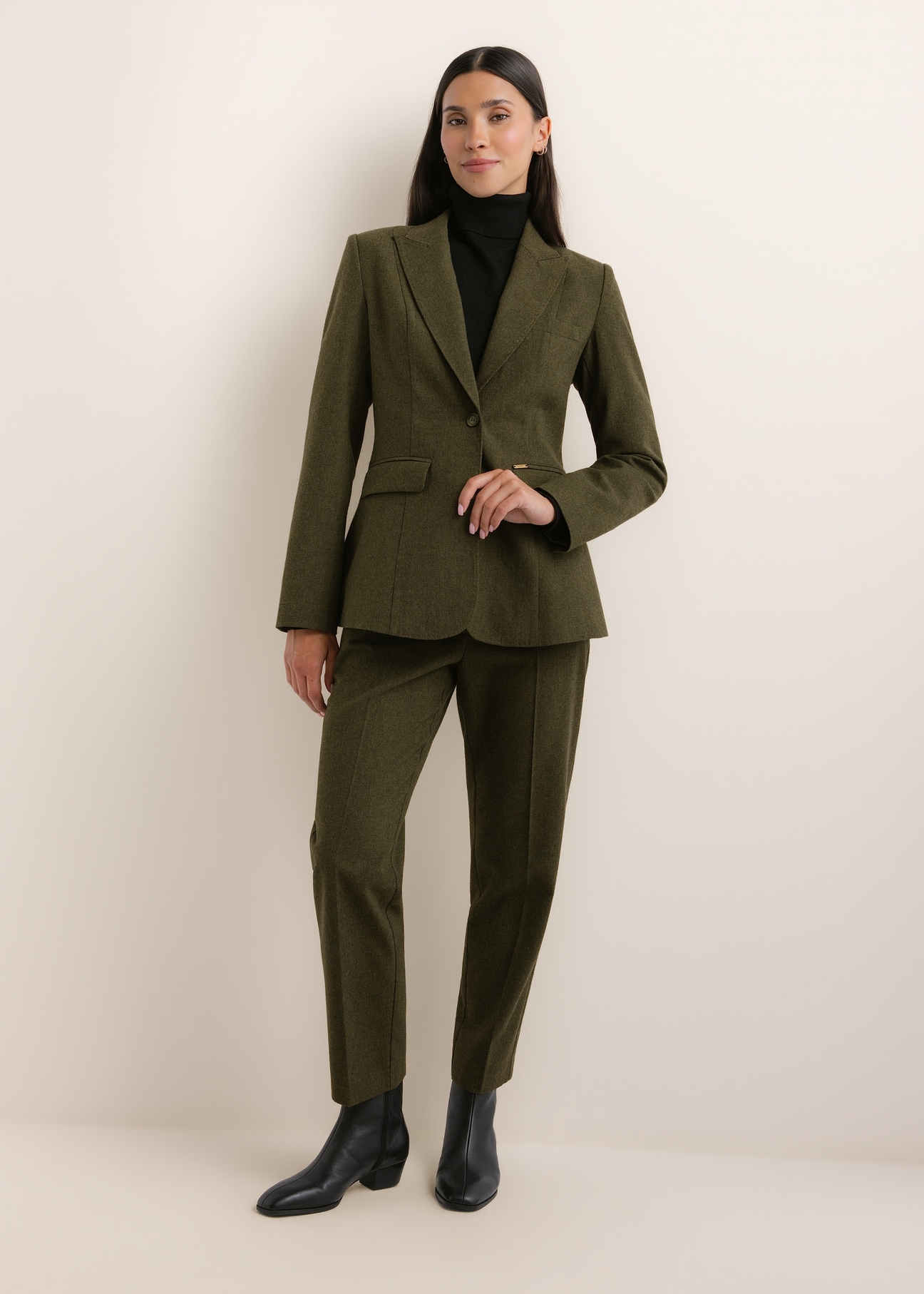 Green women's jacket with wool ZAKDT-0057-8B(Z26), front view of the product on the model. The entire silhouette is visible.