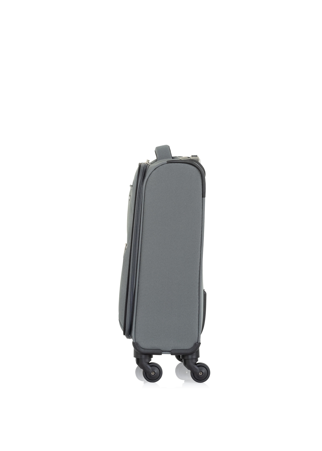 Small suitcase on wheels WALNY-0030-91-19(W23)-02