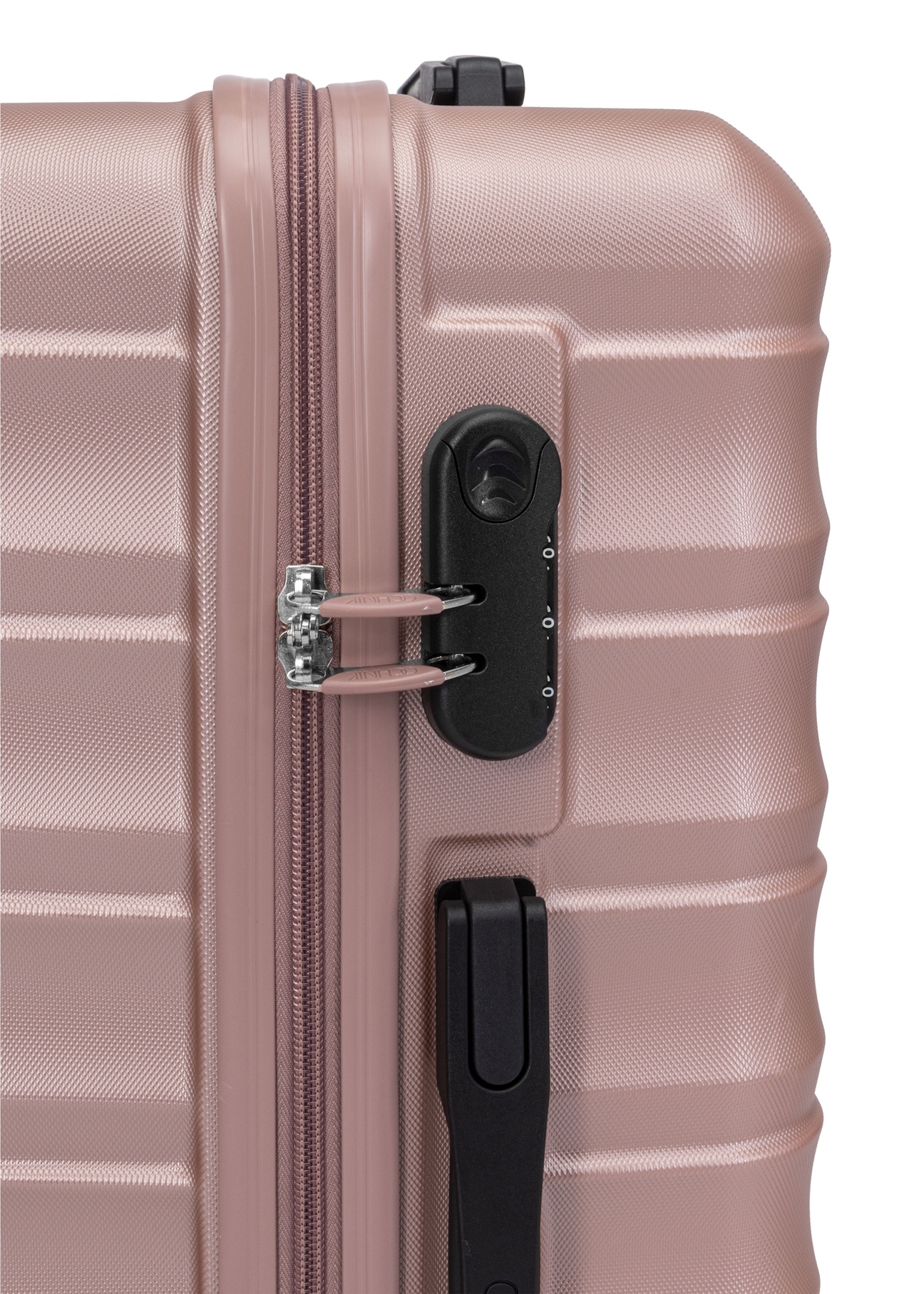 Medium suitcase on wheels WALAB-0081-5X-24(W26), view of the product lock on a white background.