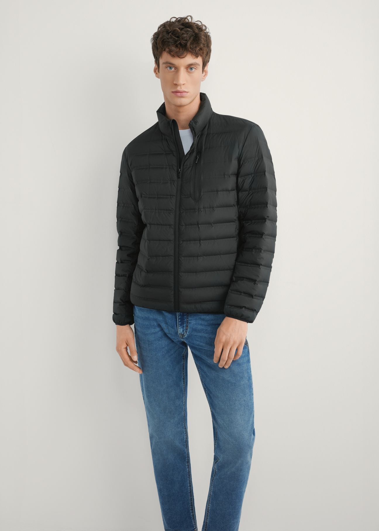 Men's transitional quilted jacket KURMT-0412-99(W26), product view from the front on the model, 3/4 of the silhouette visible.