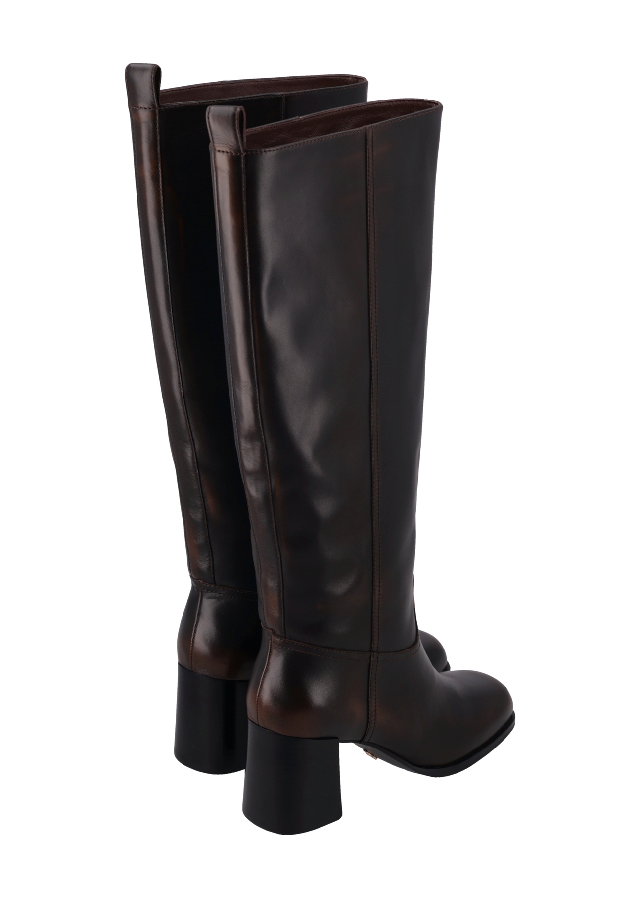 Dark brown leather women's boots with a block heel BUTYD-1335-1I(Z26), product view from the back on a white background.
