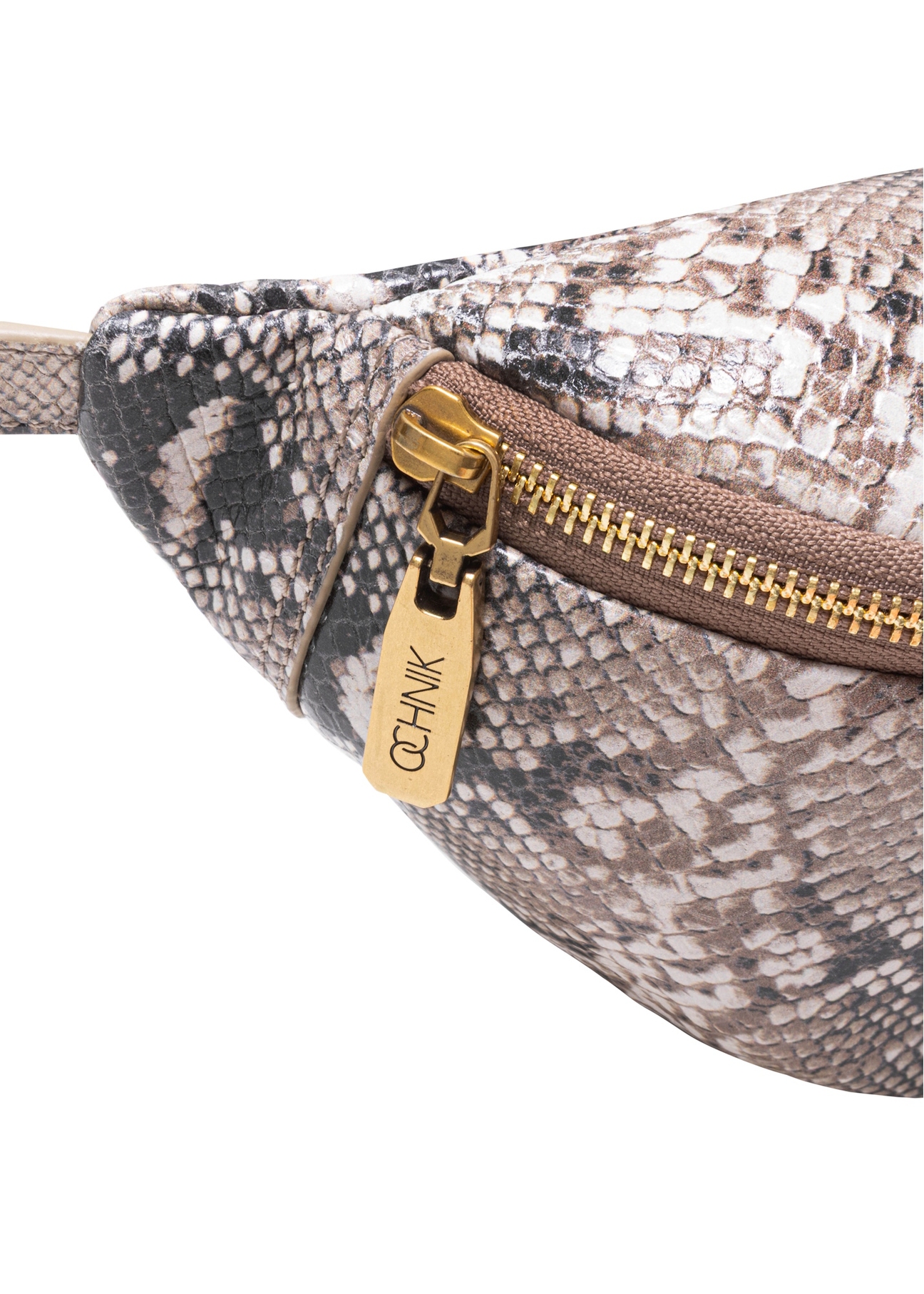 Women's leather waist bag TORES-1166-86(Z25), close-up of the product detail on a white background.