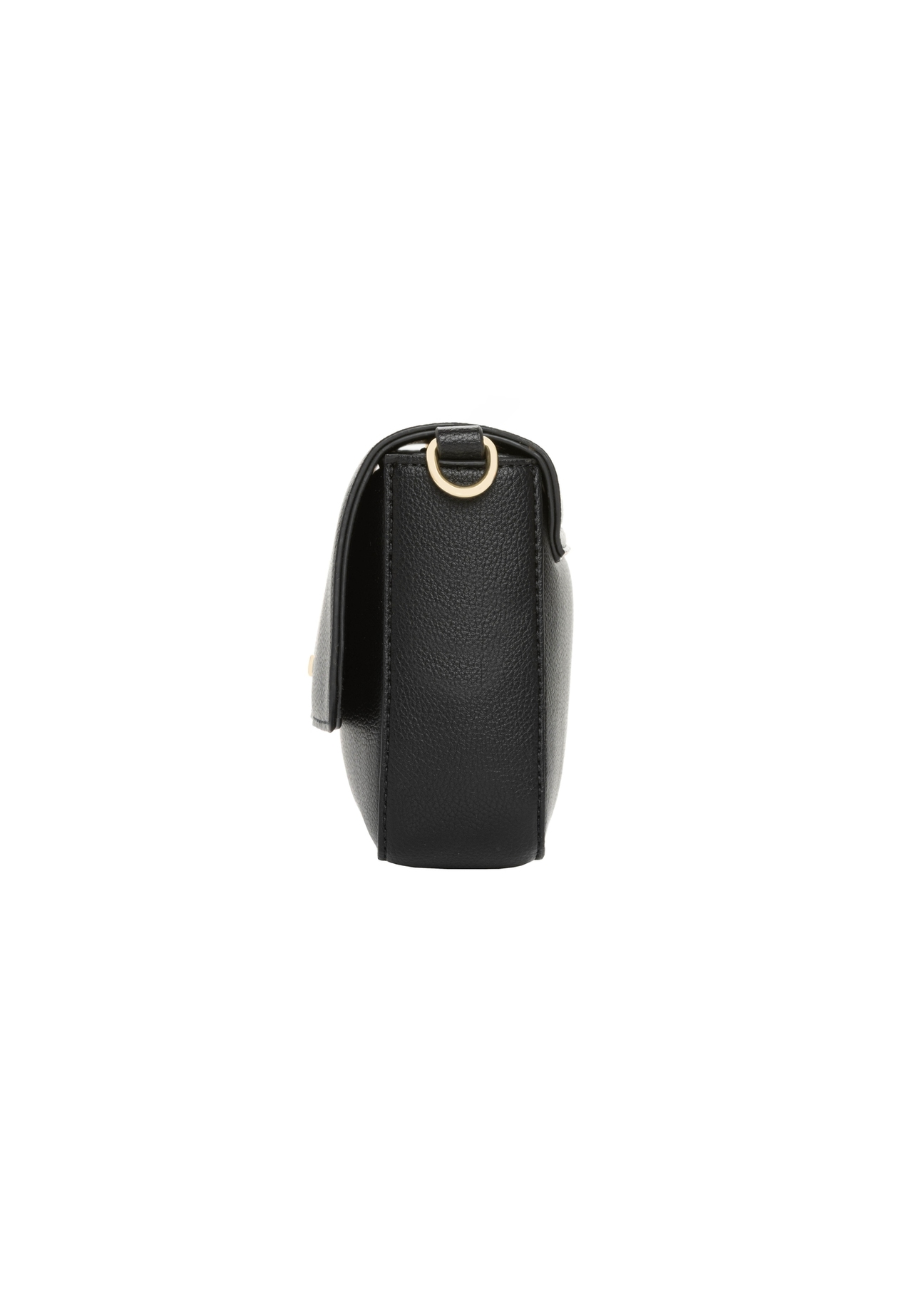 Black women's shoulder bag TOREC-1255-99(Z26). Side view on a white background.