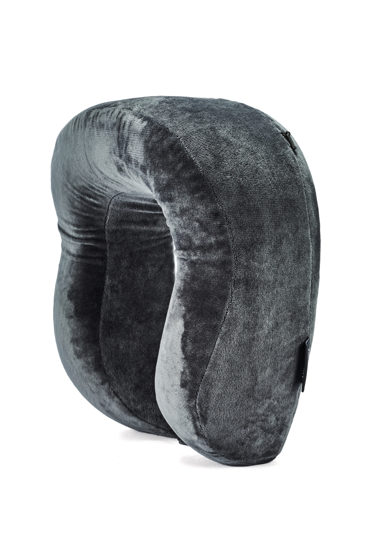 Gray travel pillow AW-014-0002-91(W25), diagonal product view on white background.-02