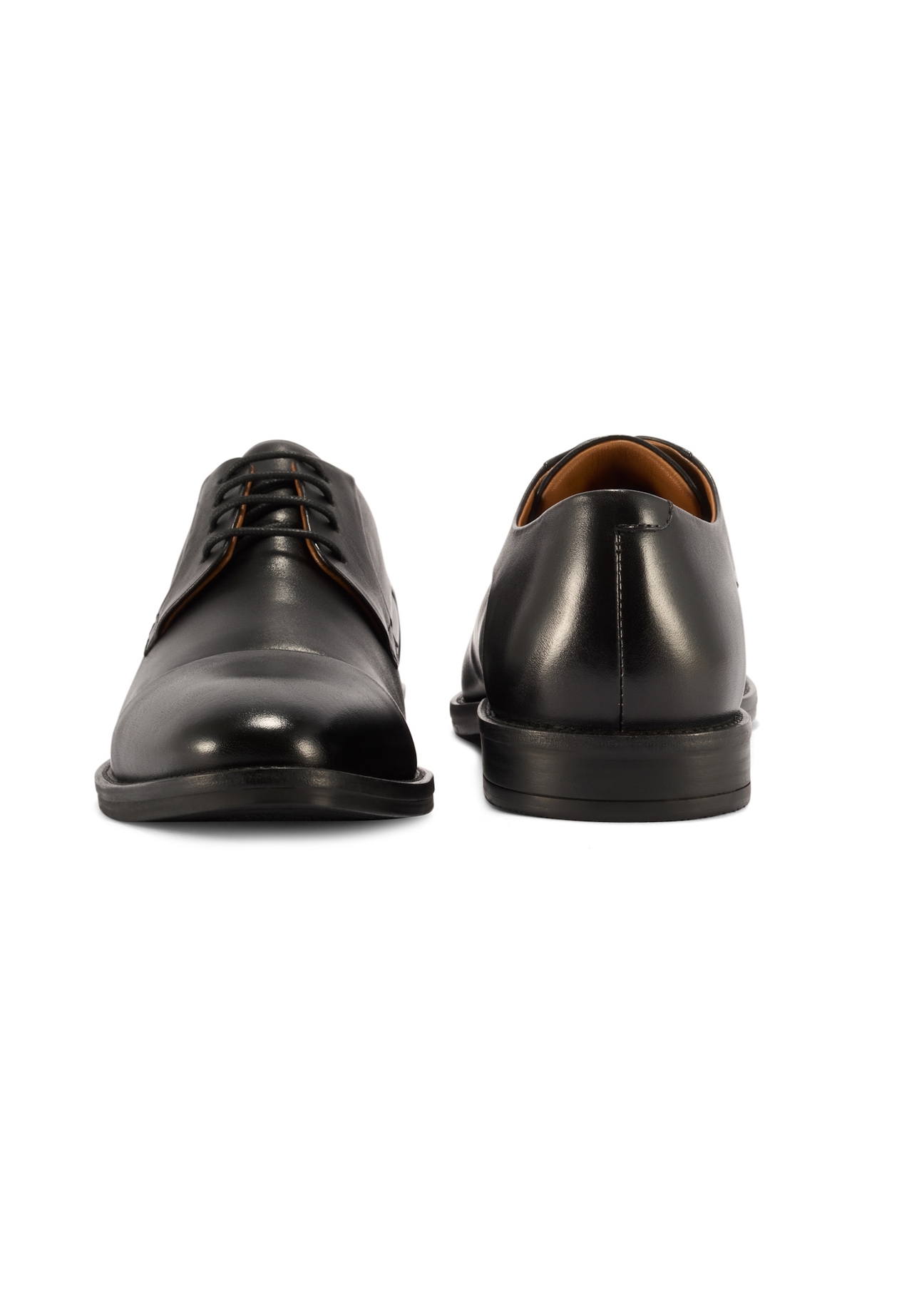 Men's leather black shoes BUTYM-0483-99(W26), front and back view of the product on a white background.