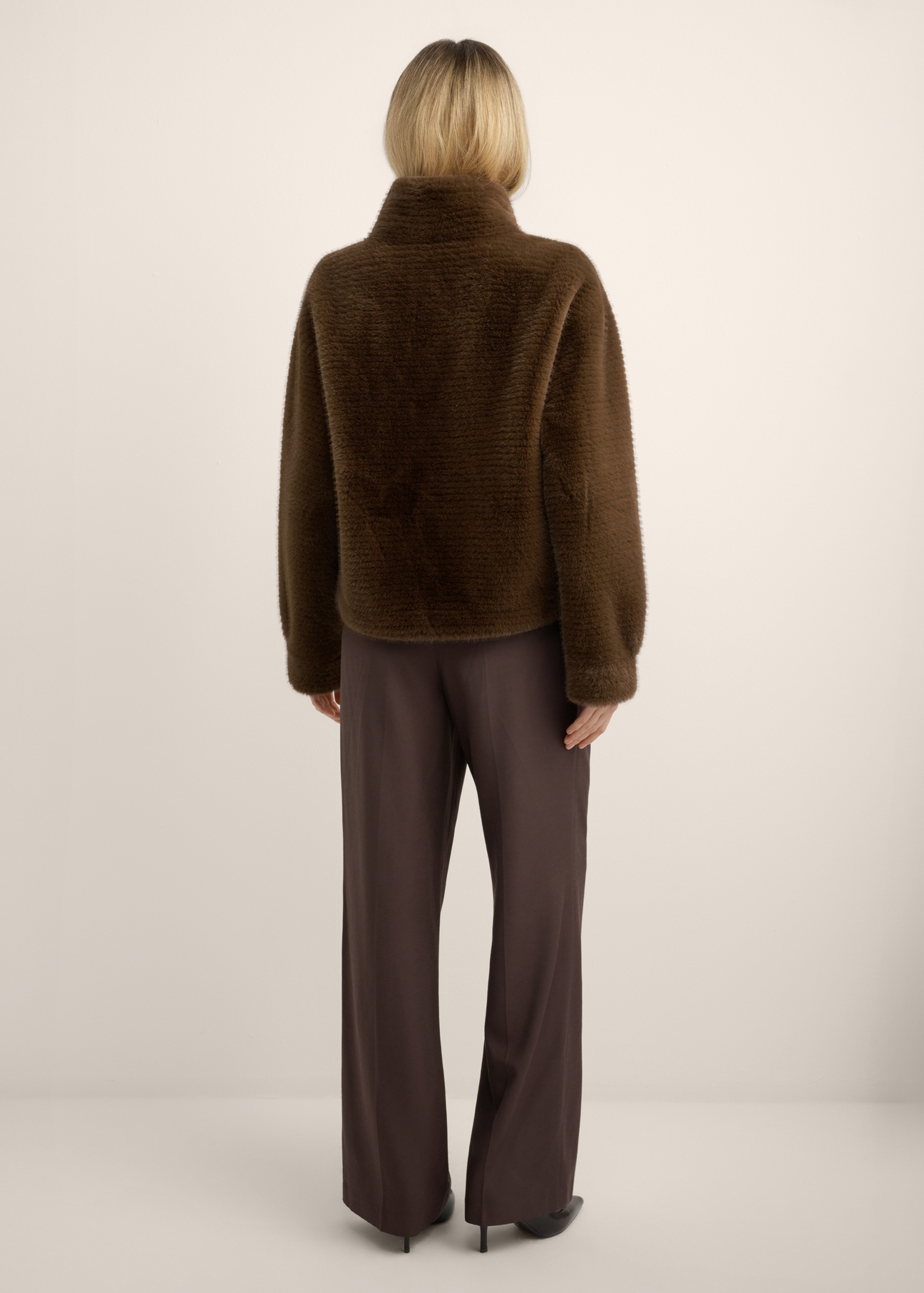 Women's short brown fur coat FUTDP-0078-1H(Z26), back view of the product on the model. Full body visible.
