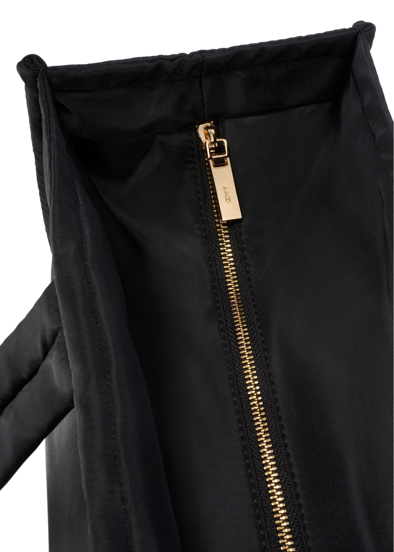 Black large women's bag TOREN-0343-99(W26), close-up of the product detail on a white background.