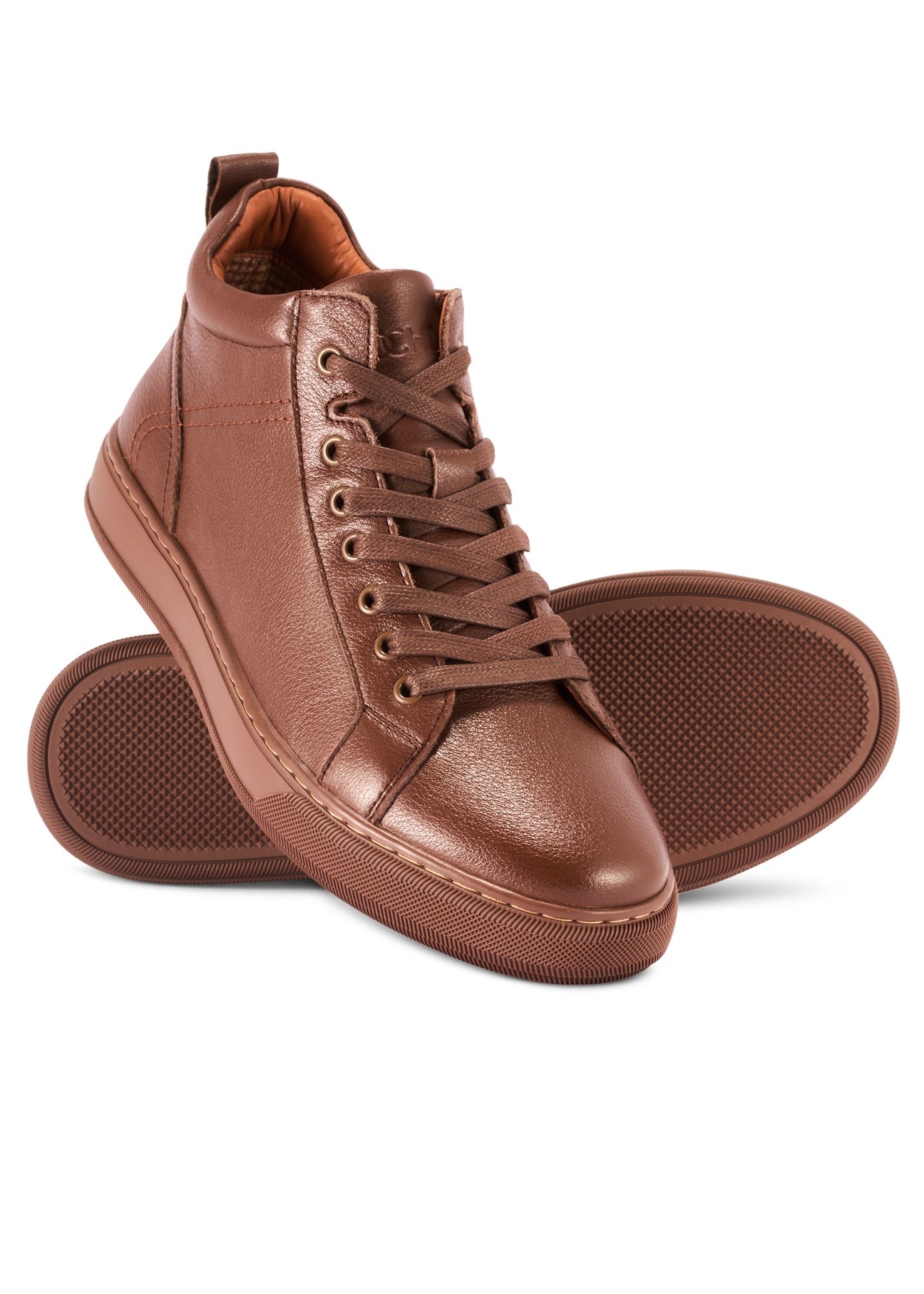 Brown men's leather sneakers BUTYM-0466-89(Z25) - diagonal view on a white background.
