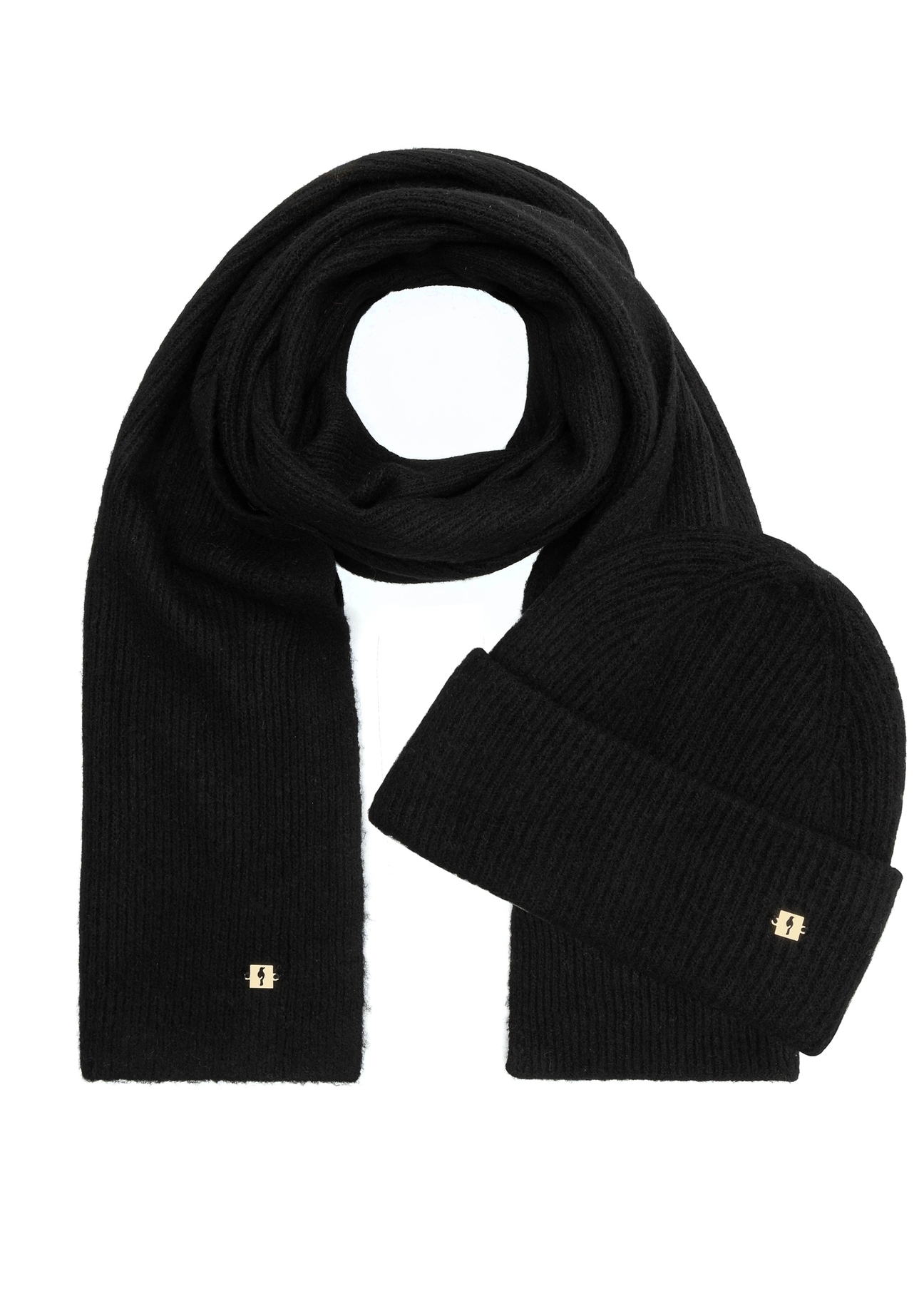 Black women's winter scarf SZADT-0202-99(Z25), product view complete with hat on white background.