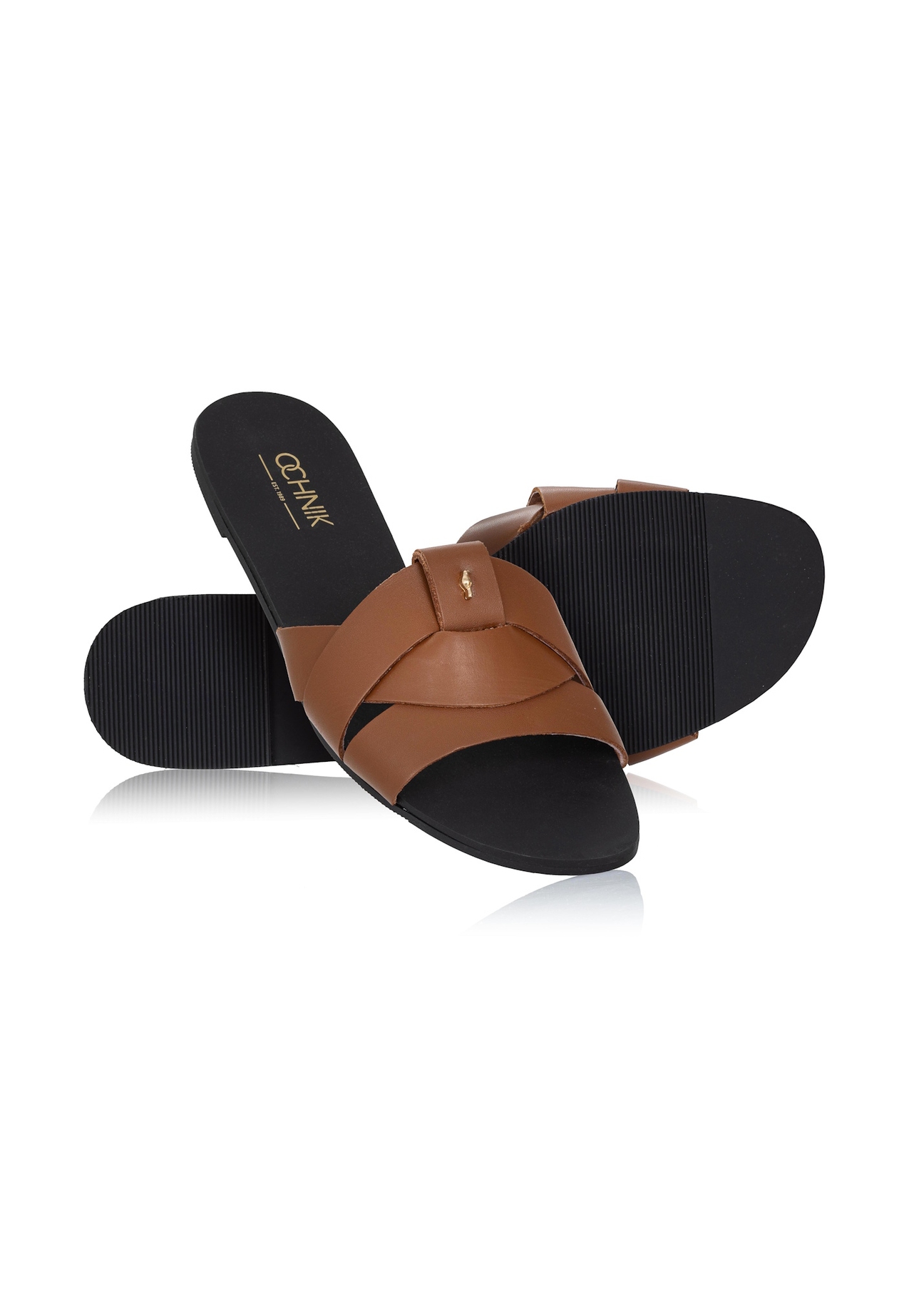 Women's camel flip-flops with braid BUTYD-0903C-1D(W26), diagonal product view on a white background.