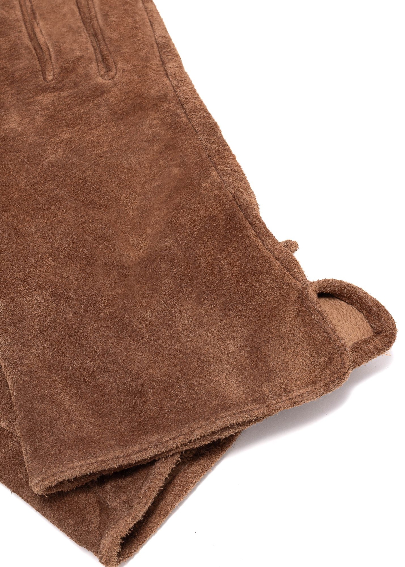 Camel suede gloves REKDS-0099-24(Z25) - close-up of the detail on a white background.