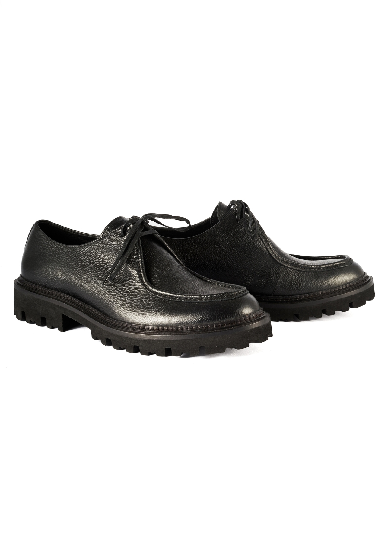 Black men's leather shoes BUTYM-0524-99(Z25), diagonal product view on white background.