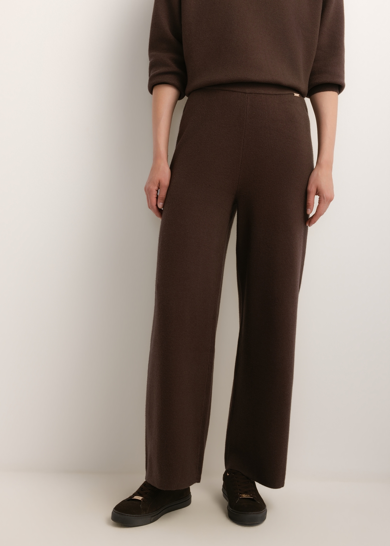 Dark brown women's viscose trousers SPODT-0116-1I(Z26)