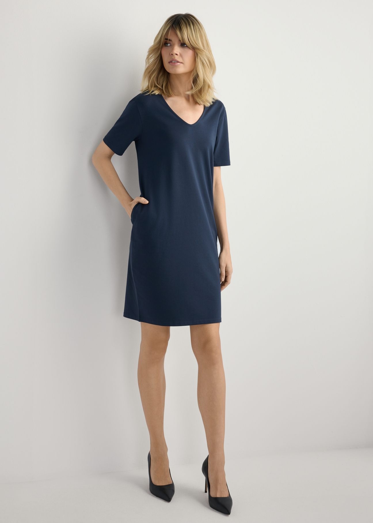 Navy blue cotton dress SUKDT-0185A-7E(W26), front view of the product on the model. Full body visible.