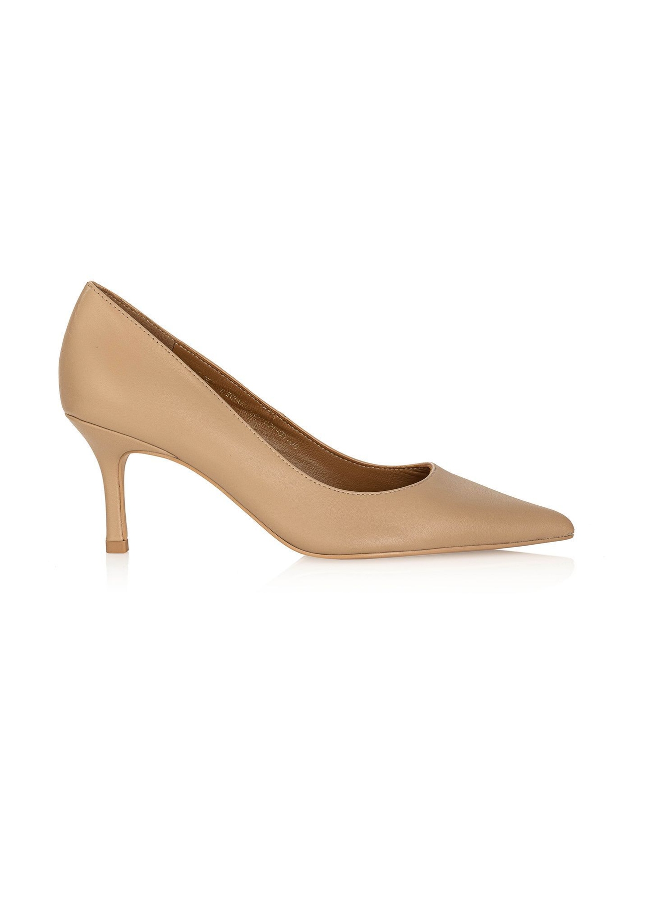 Beige leather women's pumps BUTYD-1031A-1B(W26), side product view on white background.