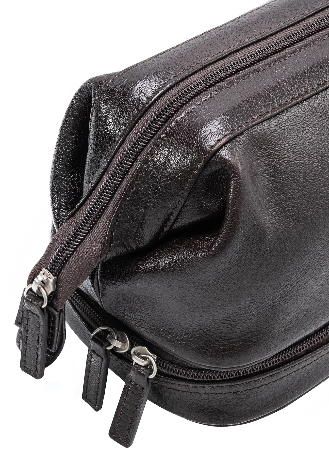 Men's glossy cosmetic bag TORMS-0479-89(Z25), close-up of the product detail on a white background.