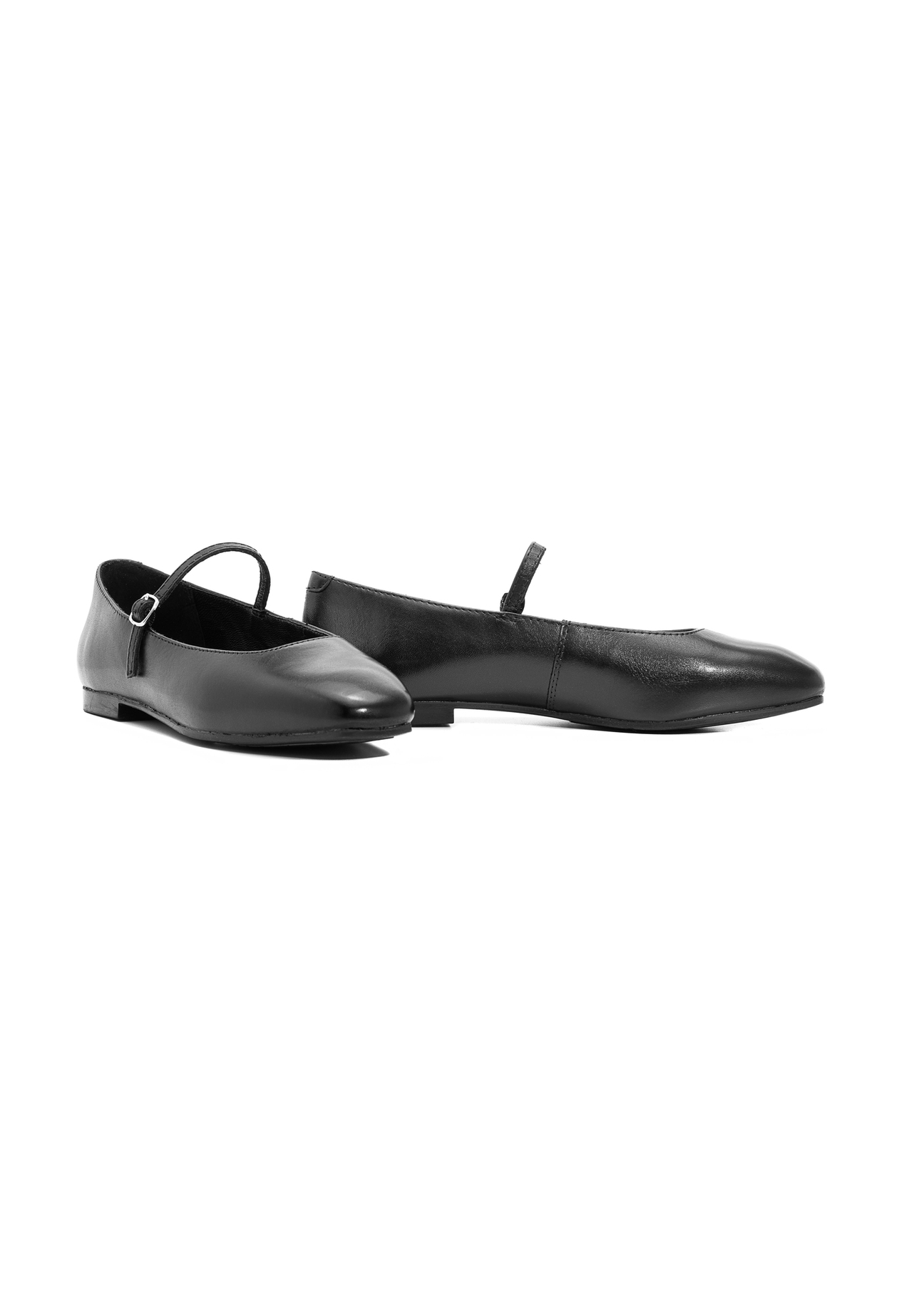 Women's black leather ballet flats BUTYD-1205-99(Z25), diagonal product view on a white background.