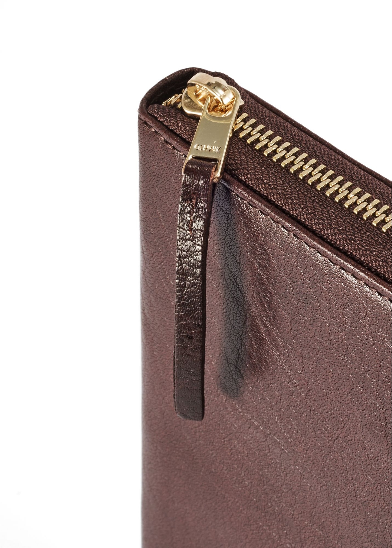 Large brown women's wallet PORES-0964-1H(Z26), close-up of the product detail on a white background.