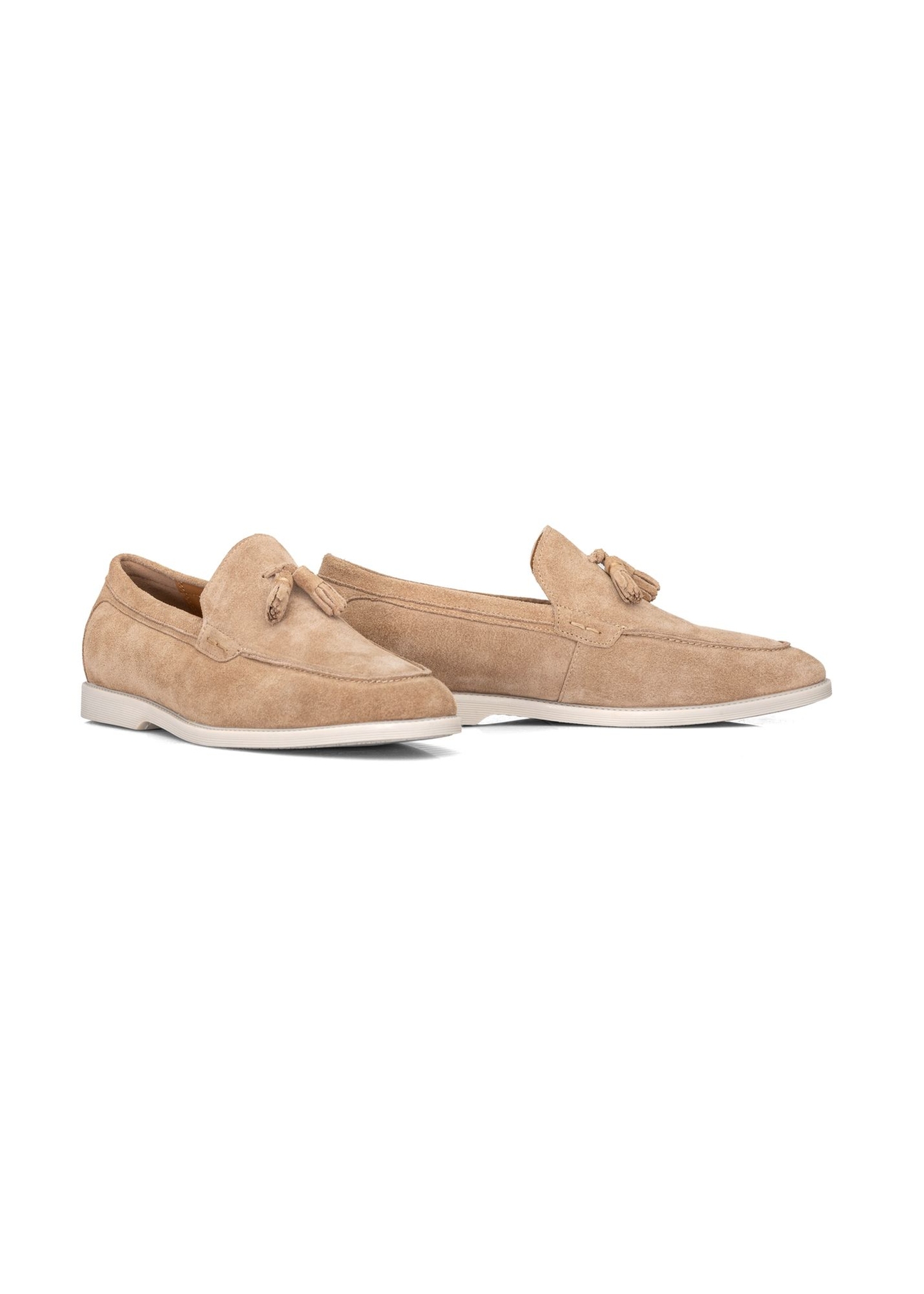 Men's beige suede moccasins BUTYM-0525-1B(W26), diagonal product view on a white background.