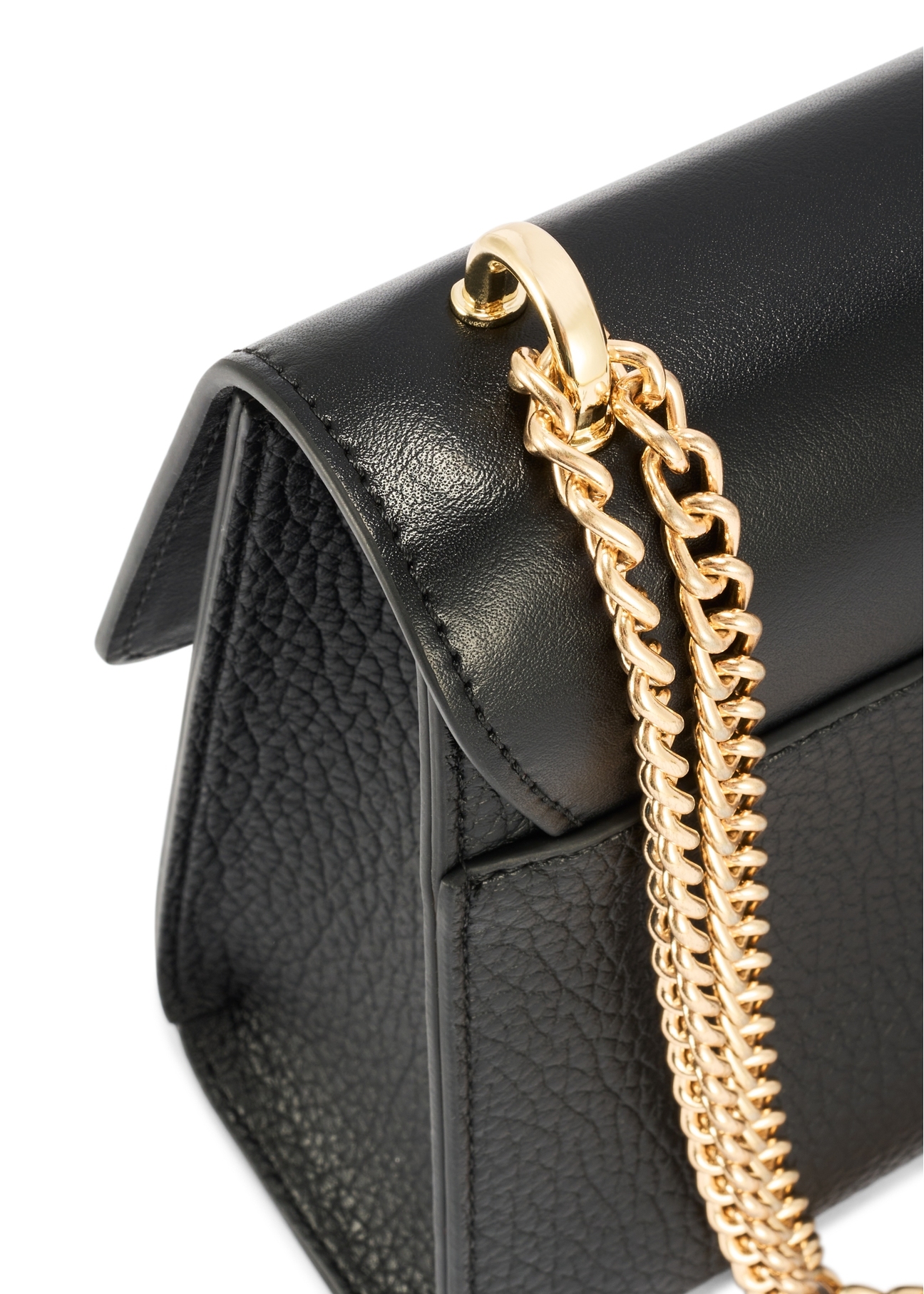 Black elegant women's messenger bag TOREC-1165-99(W26) - close-up detail, on white background.