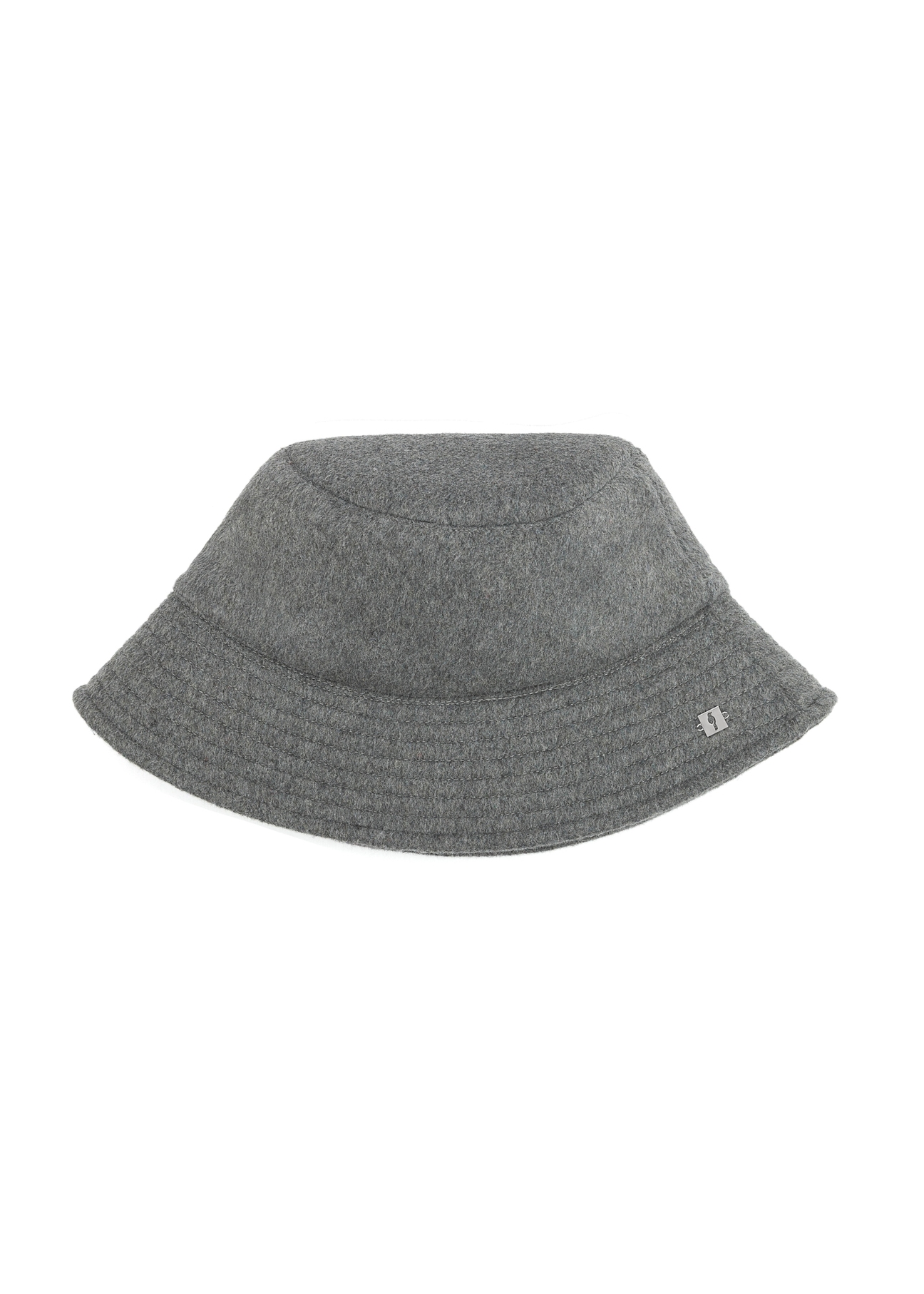 Gray women's hat with wool CZADT-0214-91(Z25), product view from the front on a white background.