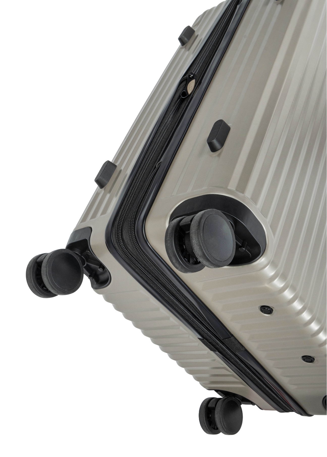 Medium suitcase on wheels WALAB-0073-2X-24(W26), view of the product wheels on a white background.