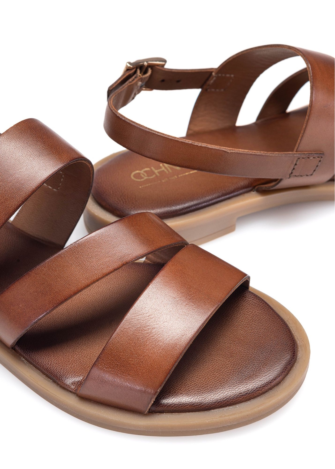 Women's leather sandals in cognac color BUTYD-1152-1F(W26), close-up of the product on a white background.