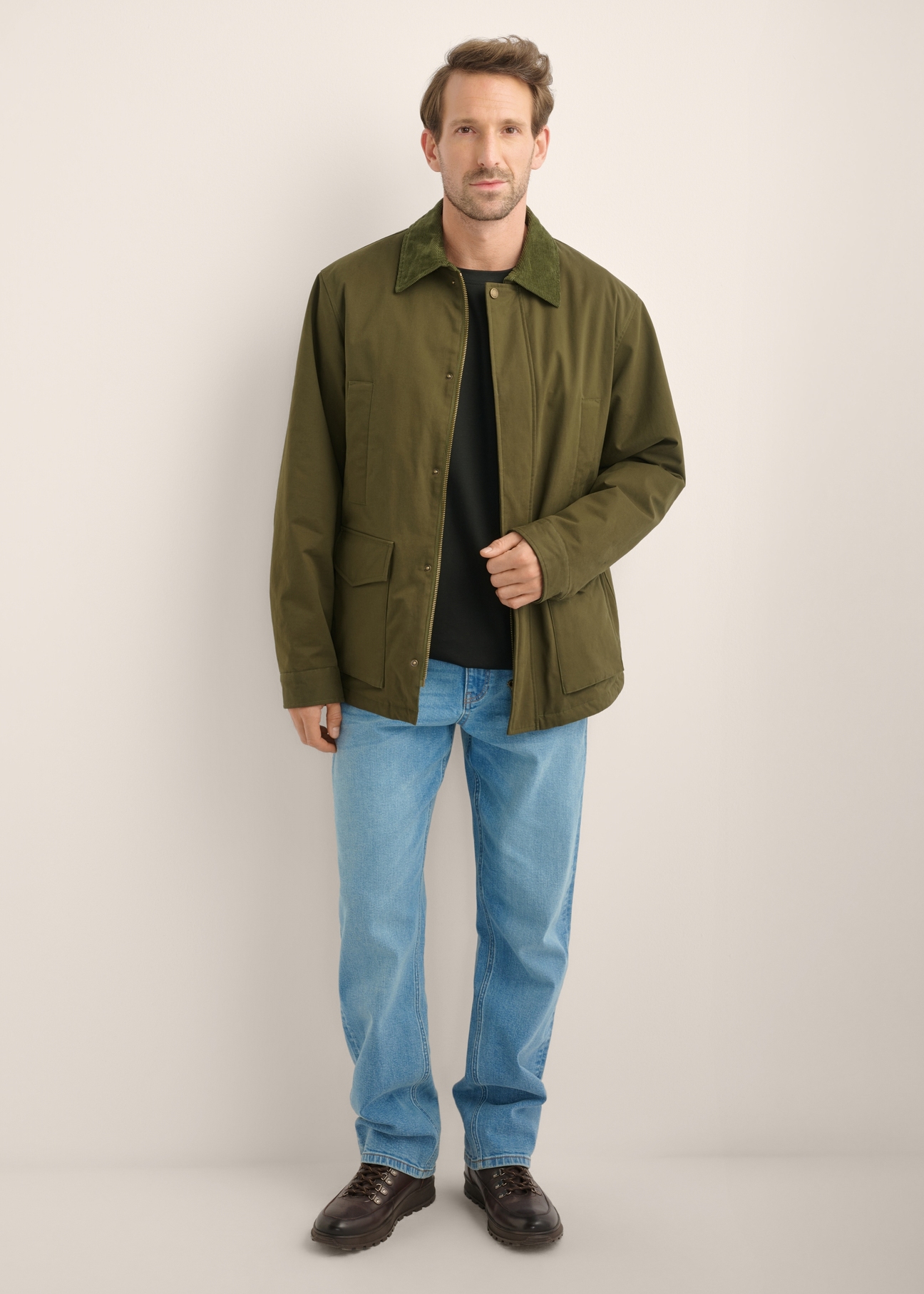 Men's green transitional jacket KURMT-0440-8B(Z26), front product view on model. Full body visible.