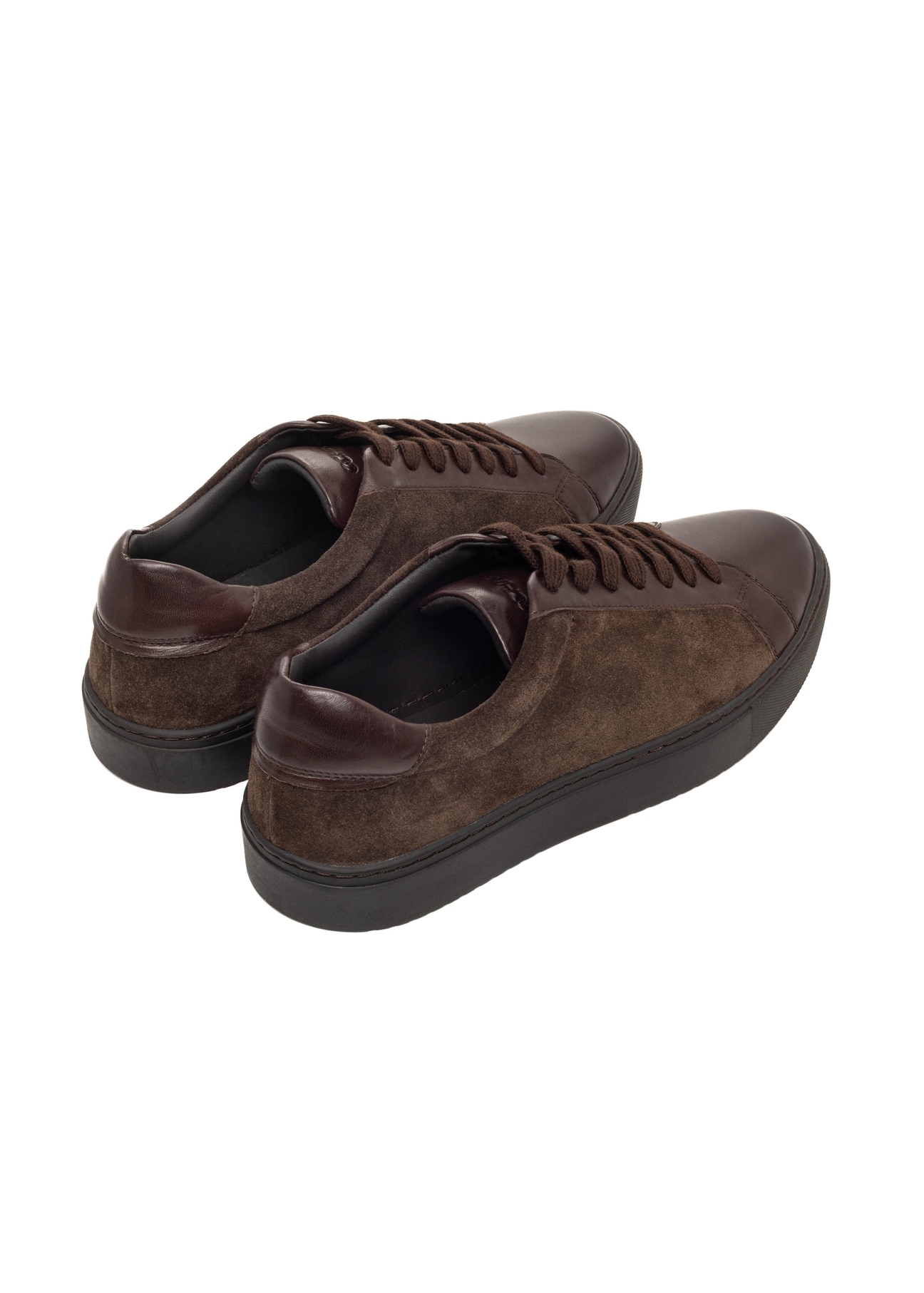 Men's dark brown leather sneakers BUTYM-0544-1I(Z26), product view from the back on a white background.