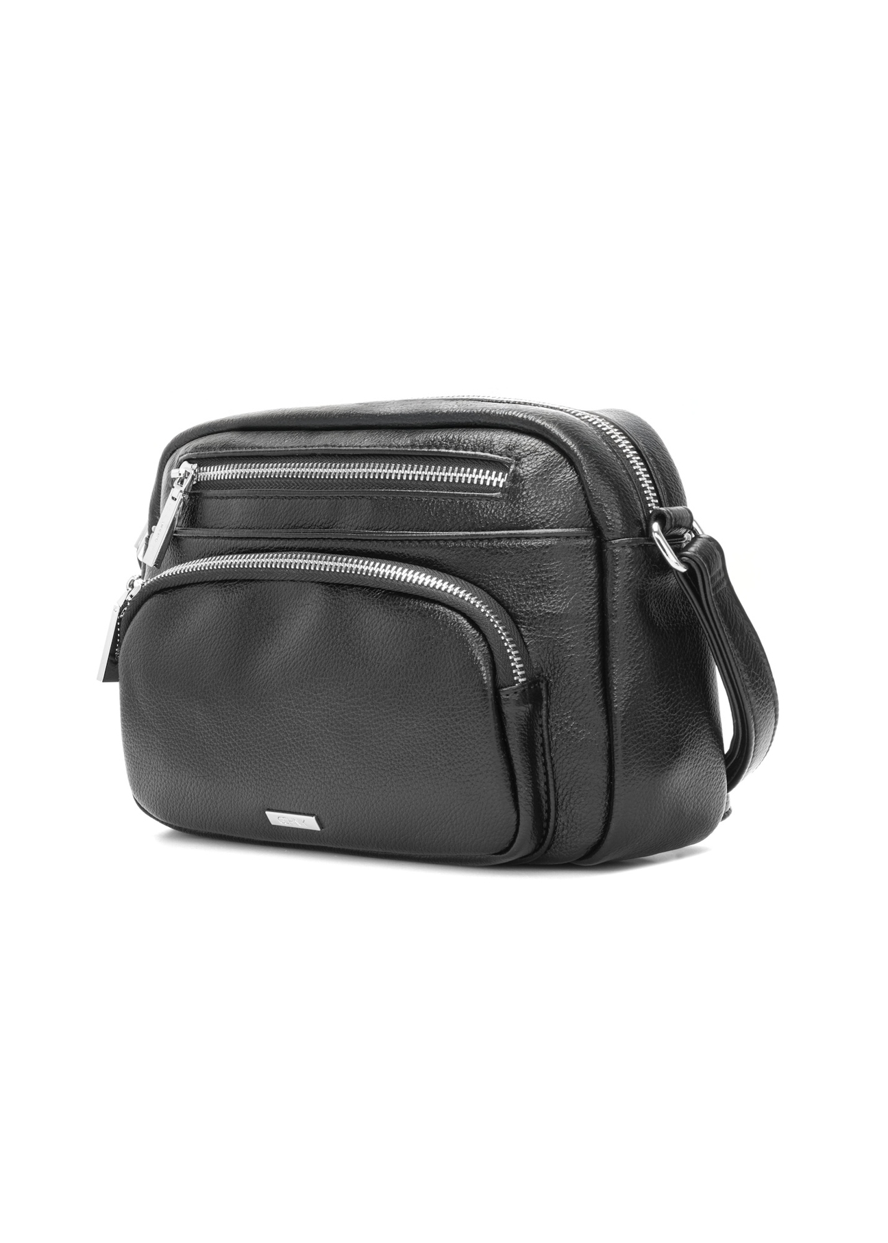 Black women's shoulder bag TOREC-1123-99(W26), diagonal product view on a white background.