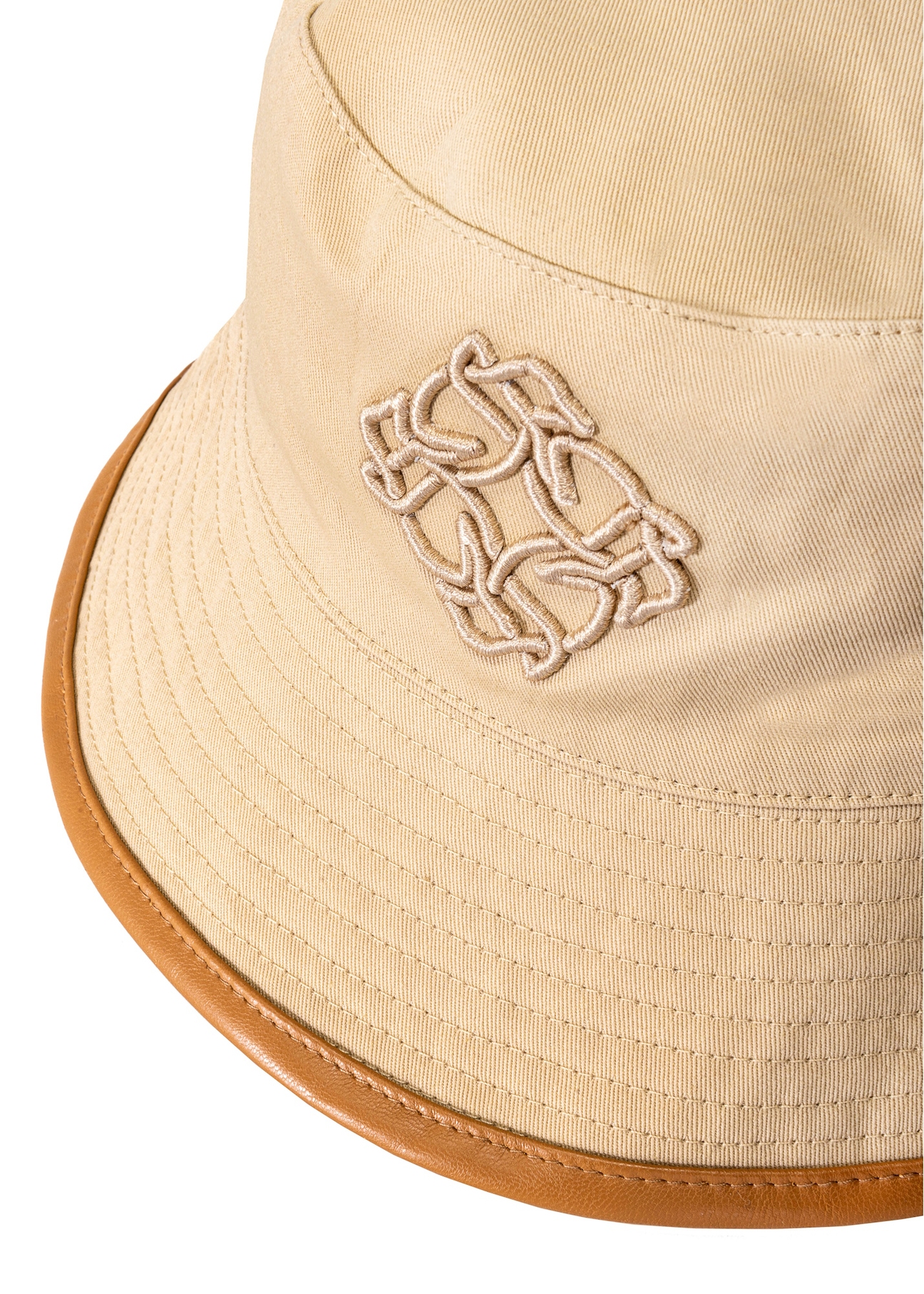 Beige women's hat with chain KAPDT-0044-25(W25), close-up of product detail on white background.