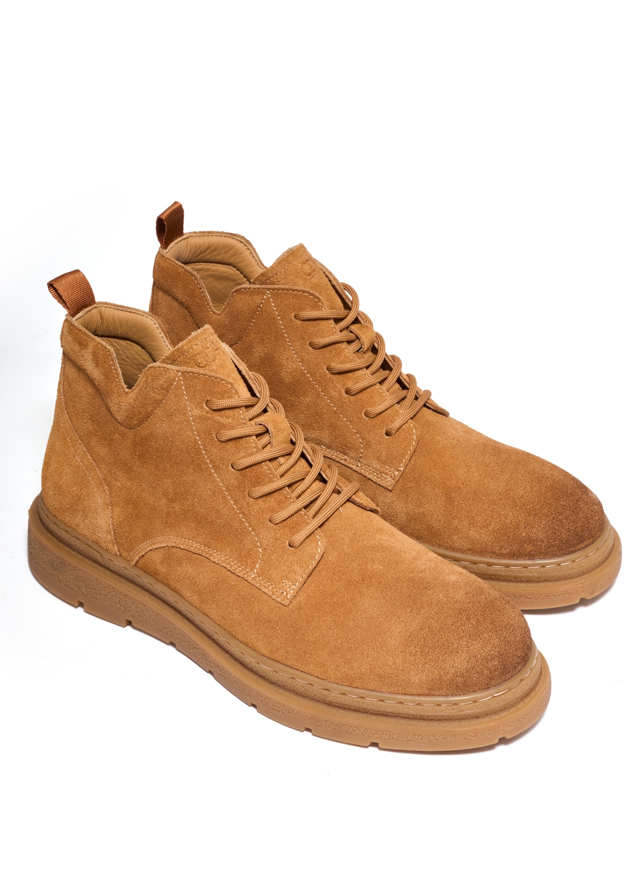 Cognac suede men's ankle boots BUTYM-0559-1F(Z26), diagonal product view on white background.