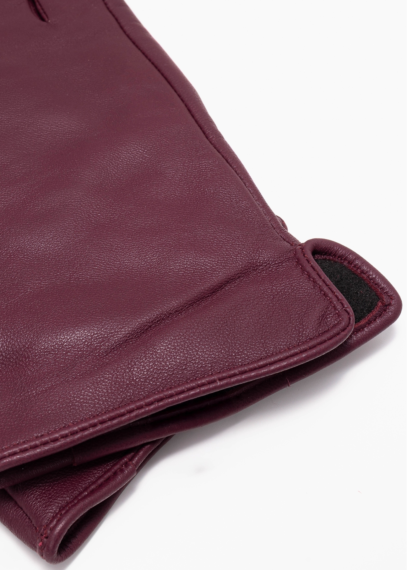 Women's burgundy leather gloves REKDS-0001A-49(Z25), close-up of the product detail on a white background.