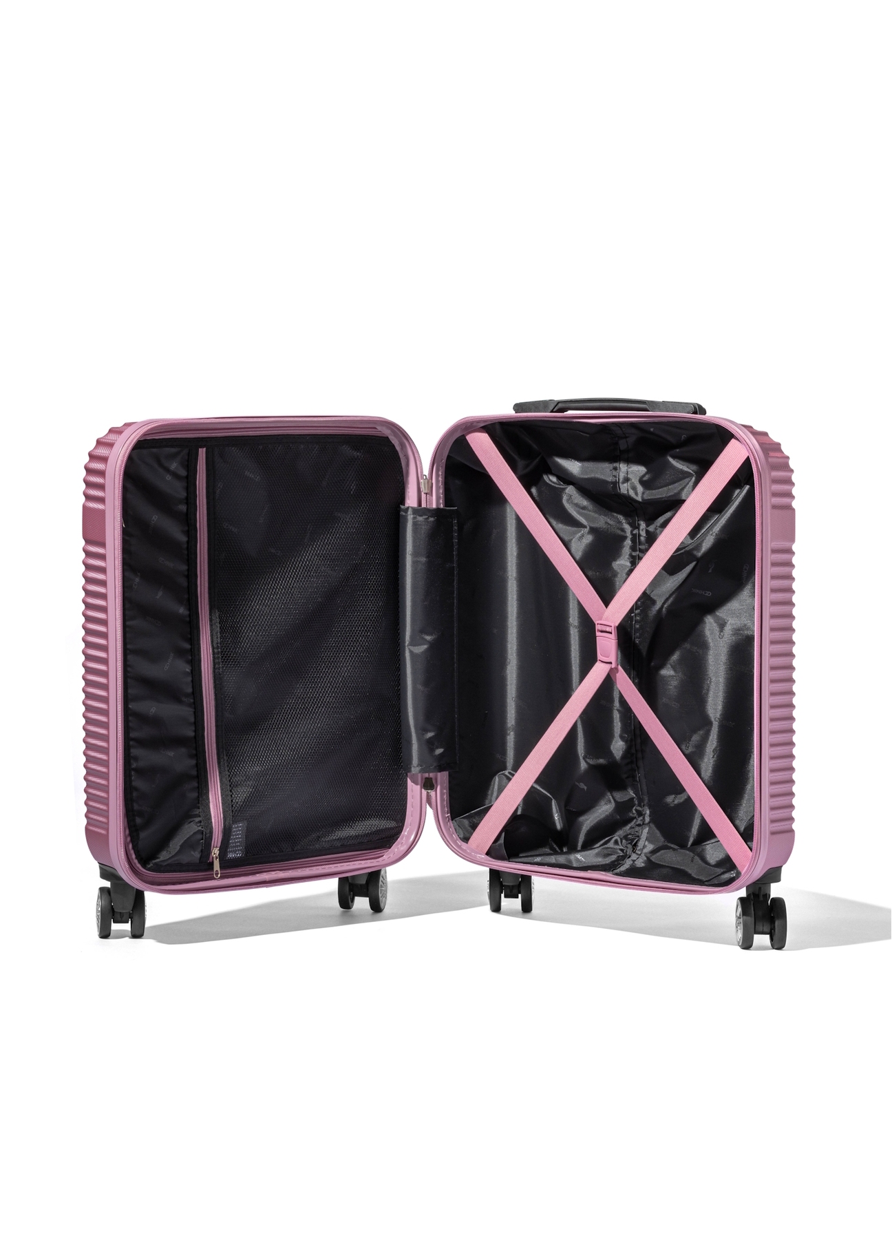 Small suitcase on wheels WALAB-0040-5B-19(W26)