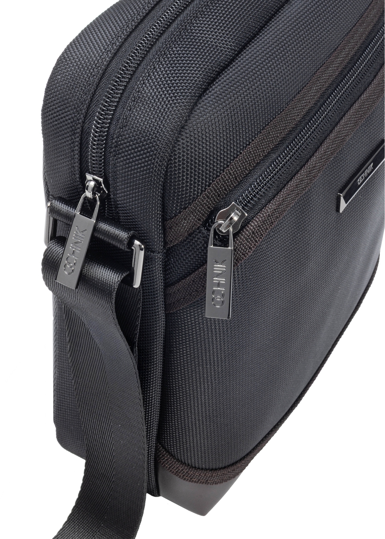 Men's shoulder bag TORMN-0381-98(Z25), close-up of product detail, view on white background.