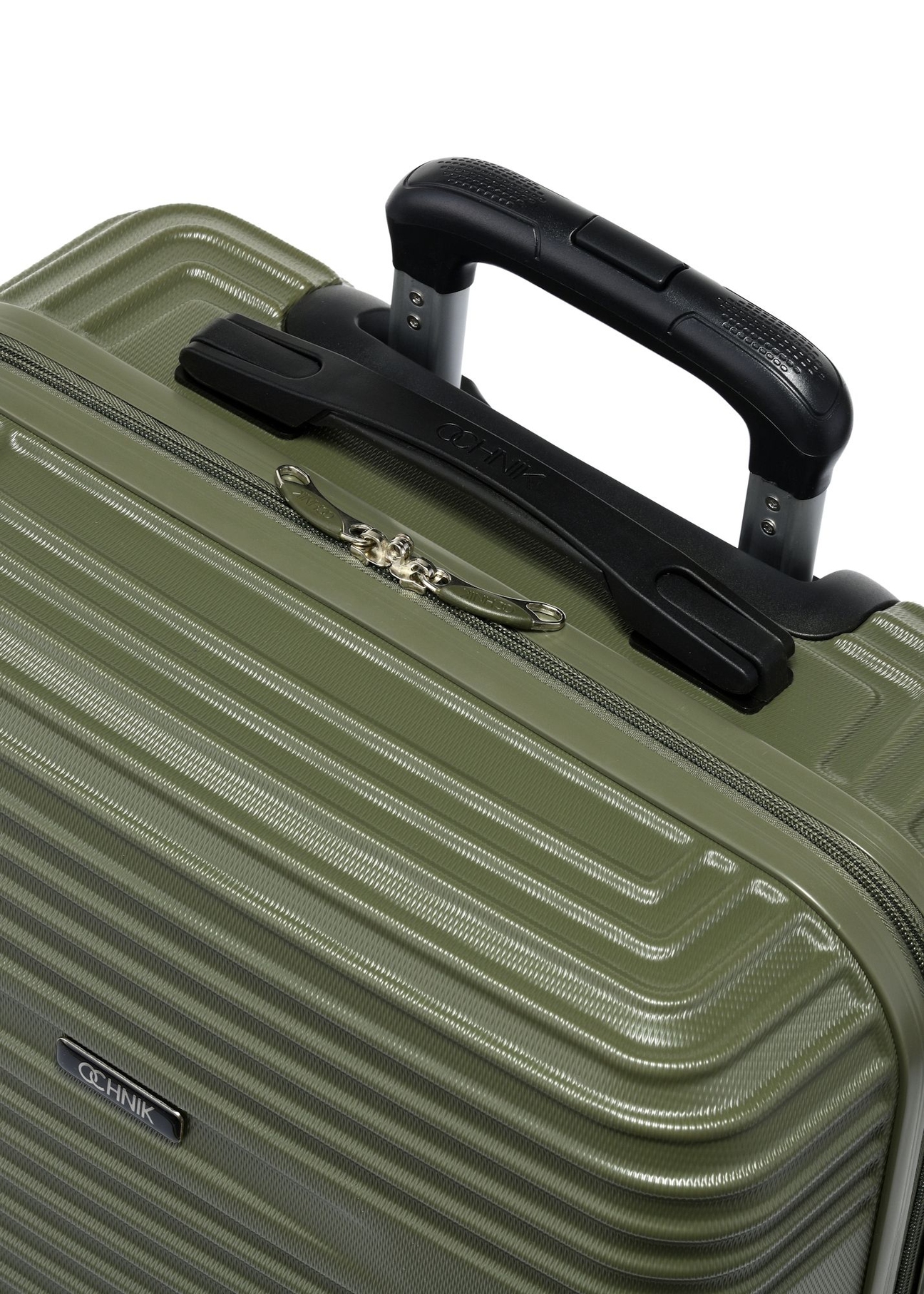 Set of 19''/24''/28'' wheeled suitcases WALAB-0040-8D(W26), view of the product handle on a white background.