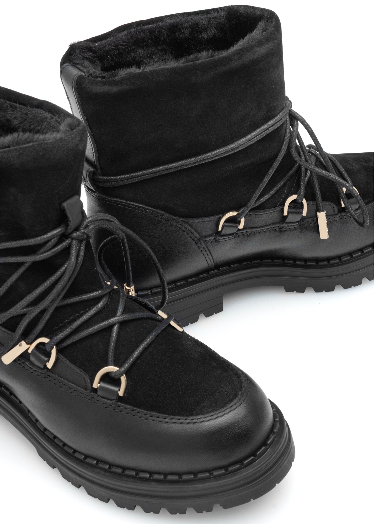 Black suede women's snow boots BUTYD-1201-99(Z25), close-up of the product detail on a white background.