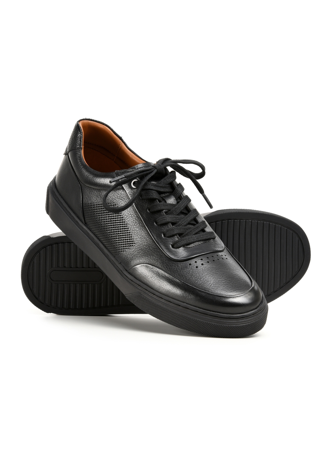 Black leather men's sports shoes BUTYM-0484-99(W25), diagonal product view on a white background.