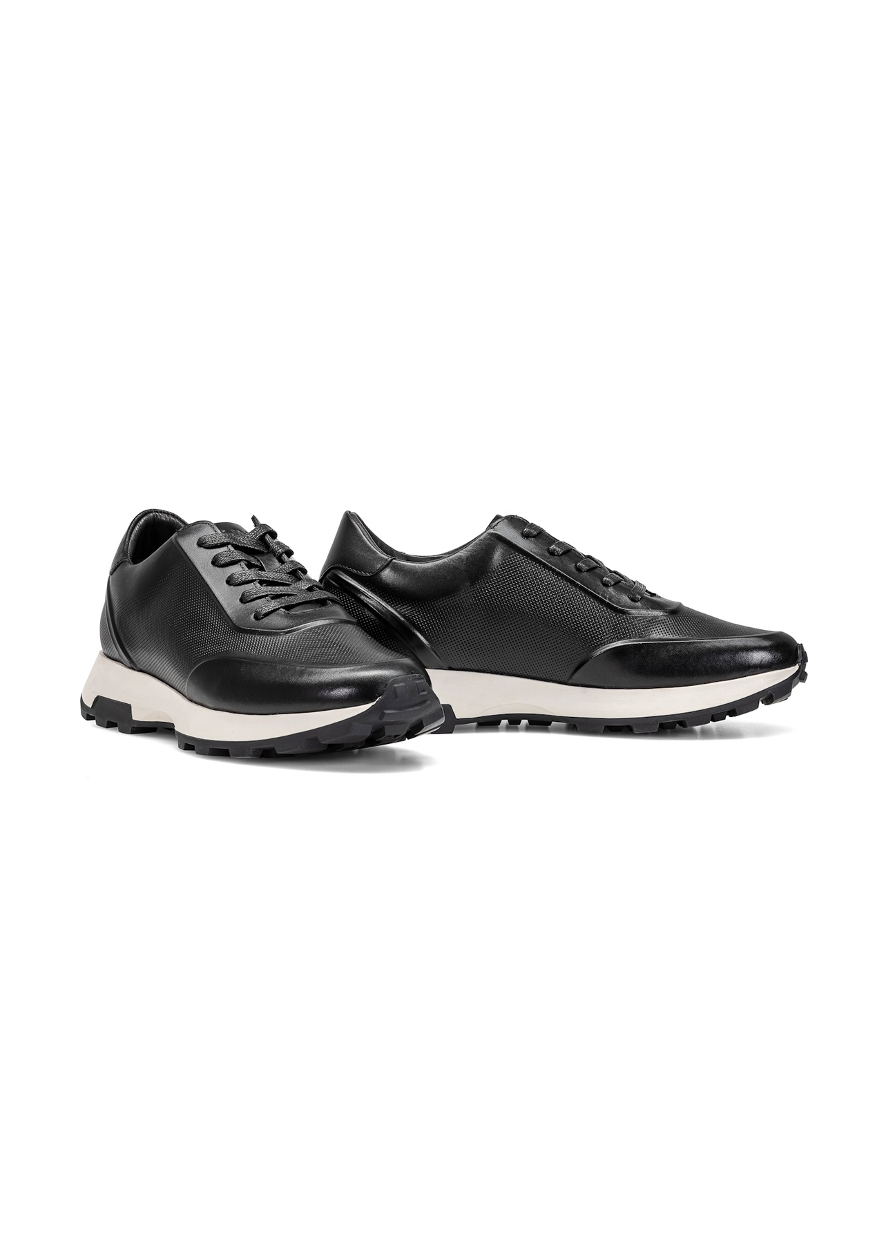 Black leather men's sneakers BUTYM-0493-99(W25)-02