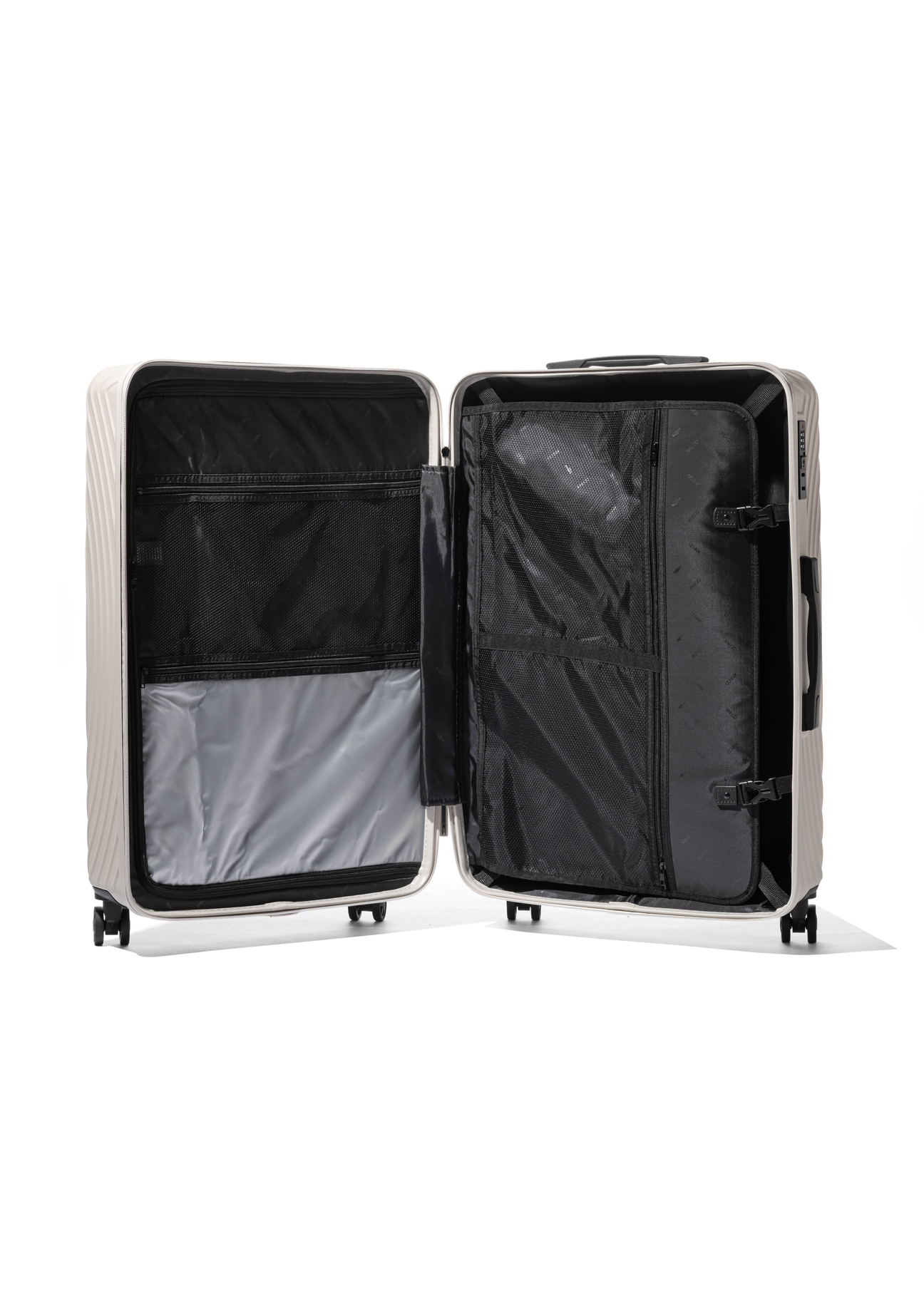 Large wheeled suitcase WALAB-0088-1A-28(W26), interior view on a white background.