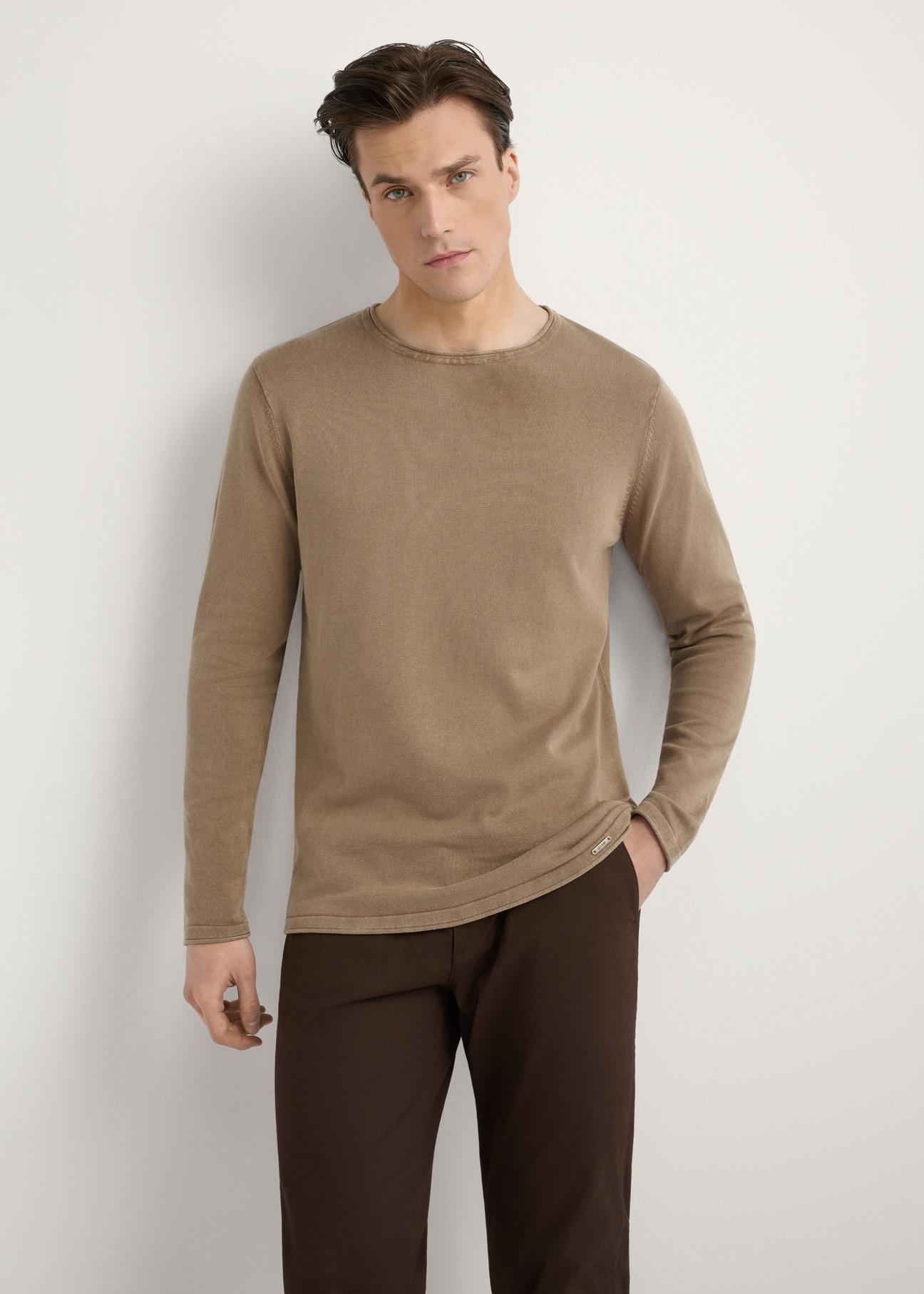 Men's beige cotton sweater SWEMT-0100-1K(W26), front view of the product on the model, half of the silhouette visible.