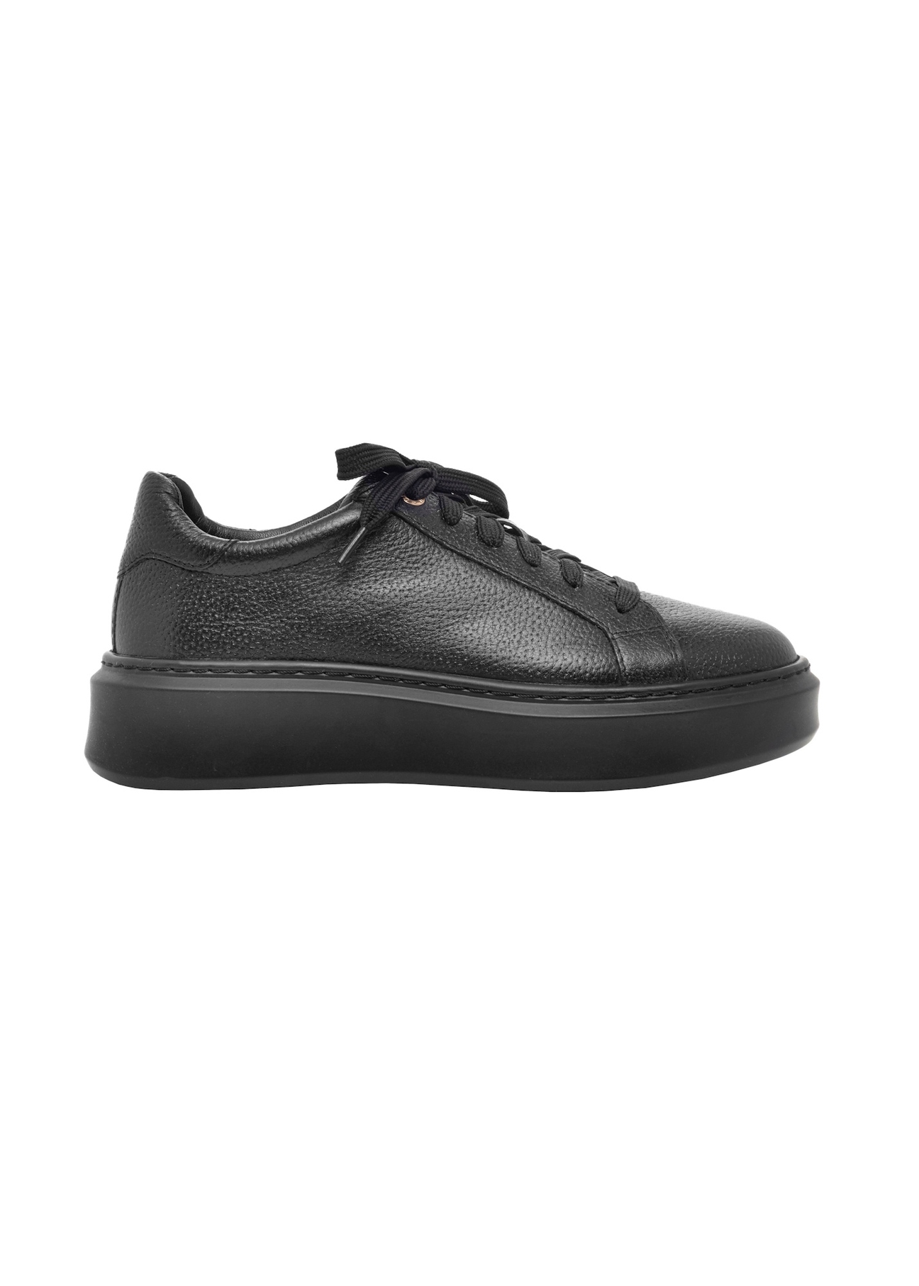 Women's leather shoes in black color BUTYD-1284-9I(Z26), side view of the product on a white background.