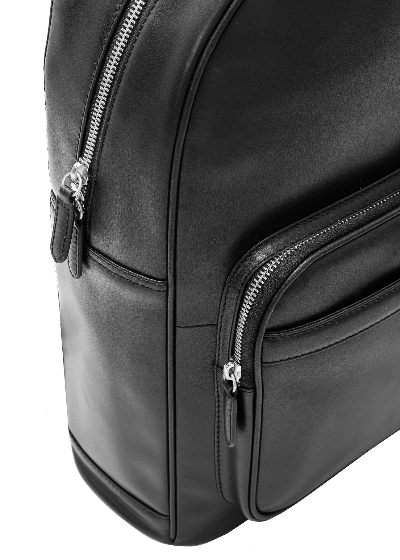 Black leather men's backpack TORMS-0472-99(Z25), close-up of product detail on white background.