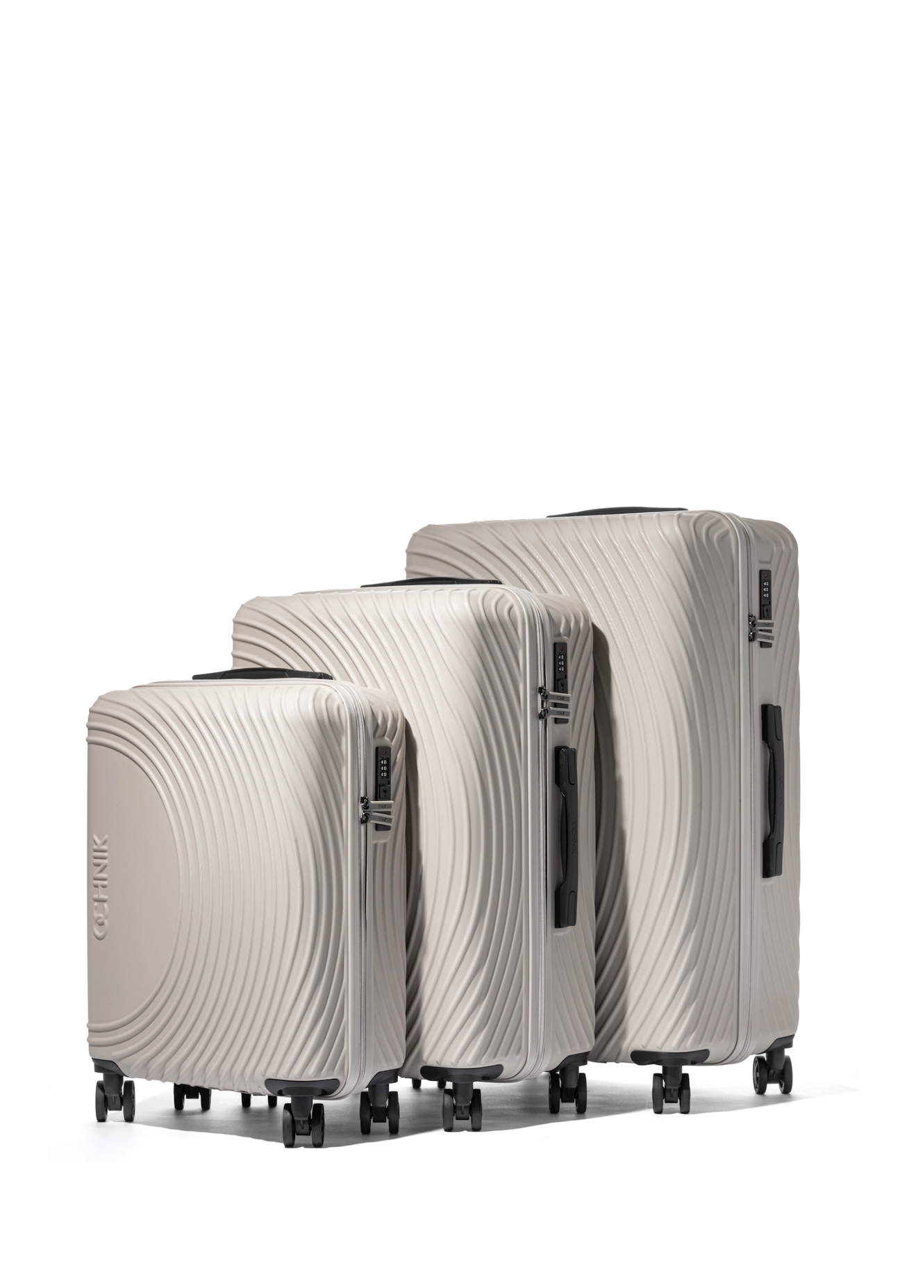 Set of wheeled suitcases (19"/24"/28") WALAB-0088-1A(W26), angled product view on a white background.