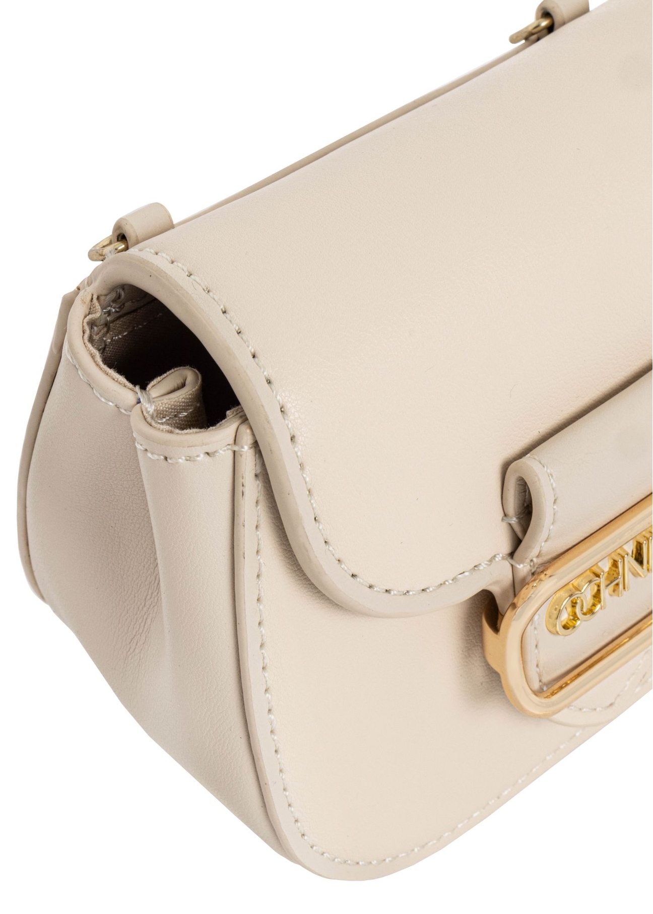 Small cream handbag on a chain TOREC-1013-12(W25)-06