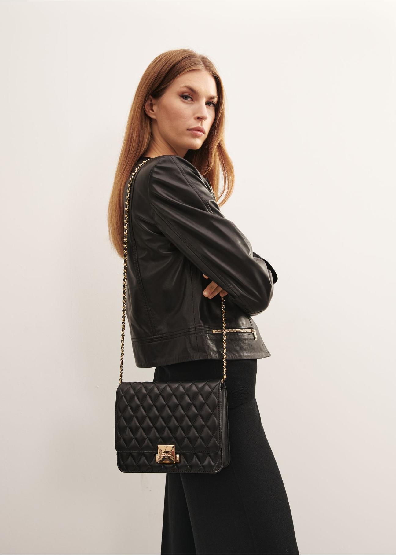 Women's quilted leather mailbag TORES-0907-99(W23)-07