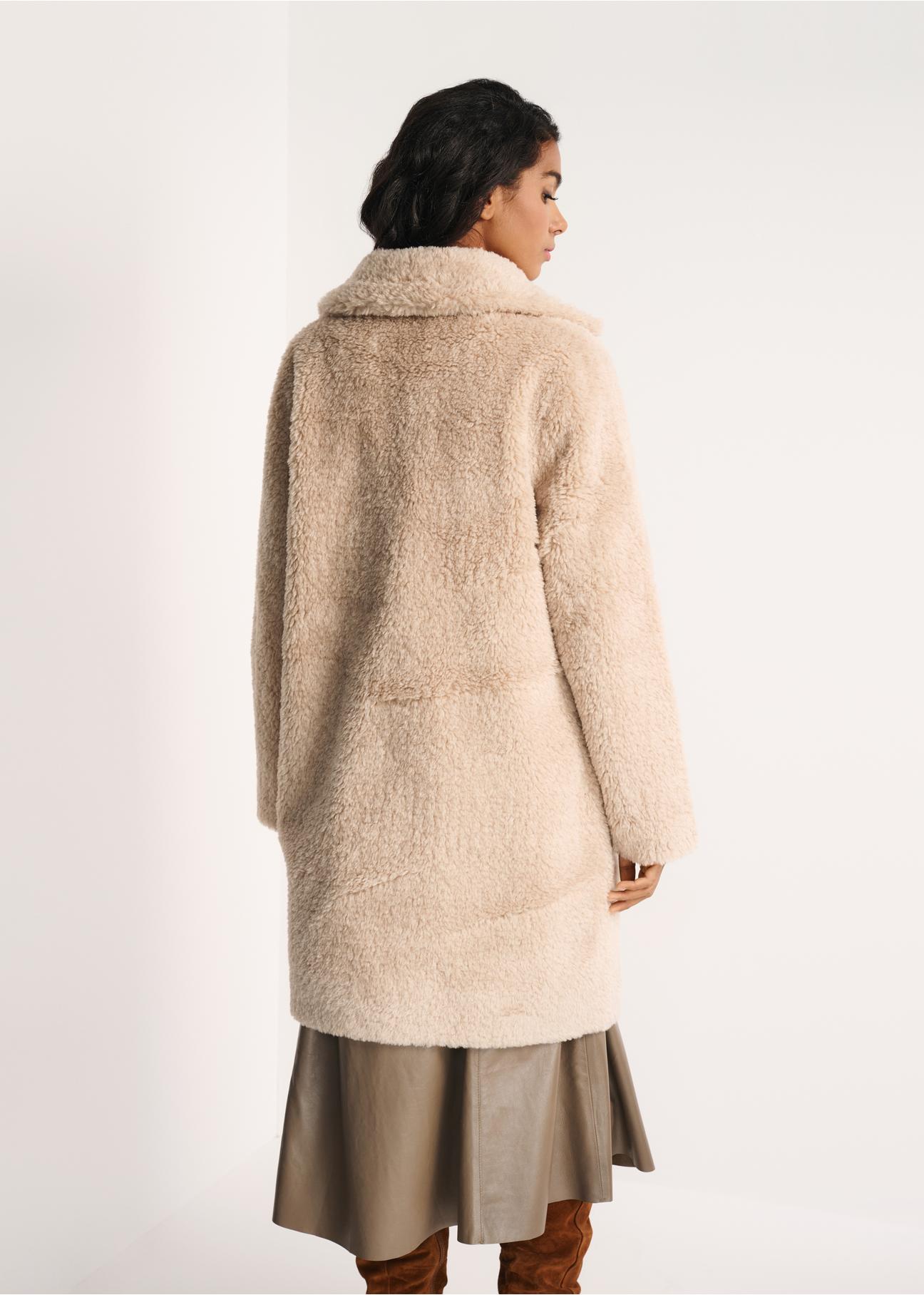 Women's fur coat with double-breasted clasp FUTDP-0018-81(Z24)-02