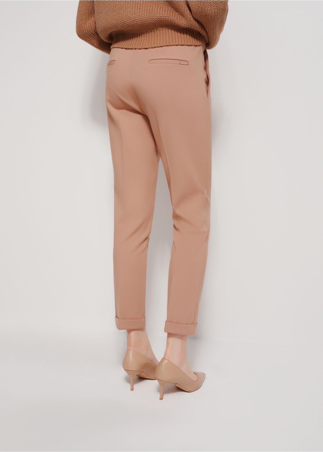 Women's camel trousers with creases SPODT-0098-24(Z24)-02