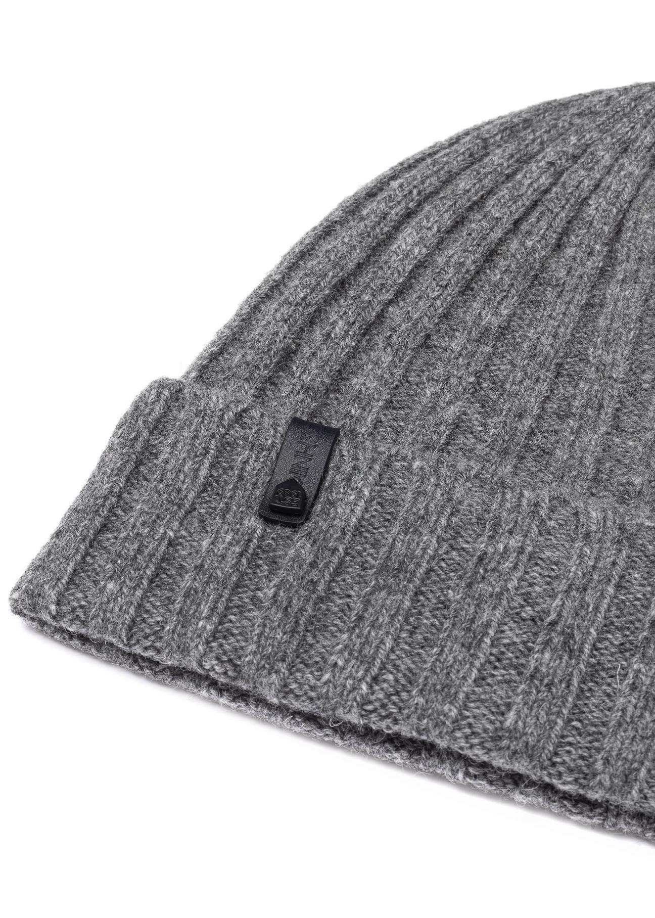 Men's grey winter cap CZAMT-0033-91(Z24)